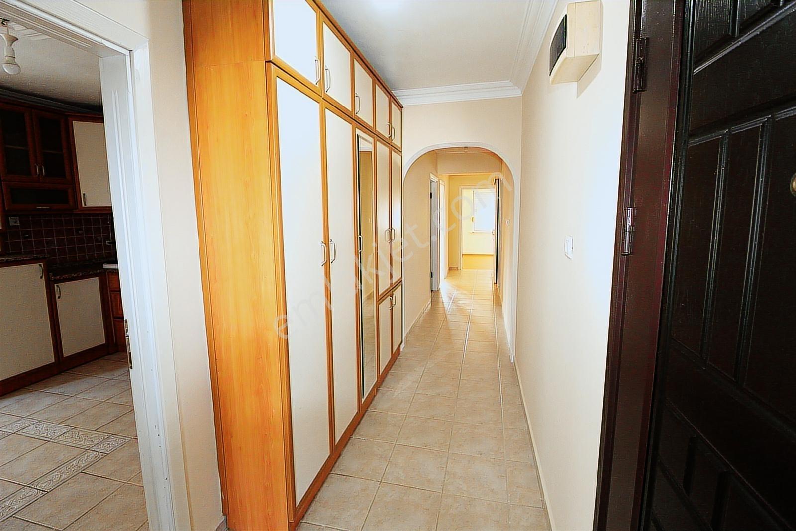 Bahçelievlerde Site İçerisinde Kiralık 3+1 Daire - Görsel 19