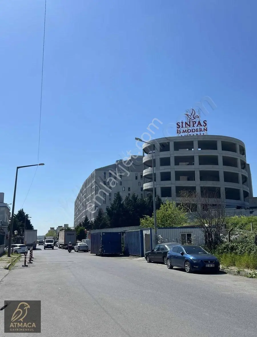Sinpaş İş Modern De 584 M2 Kiralık İşyeri