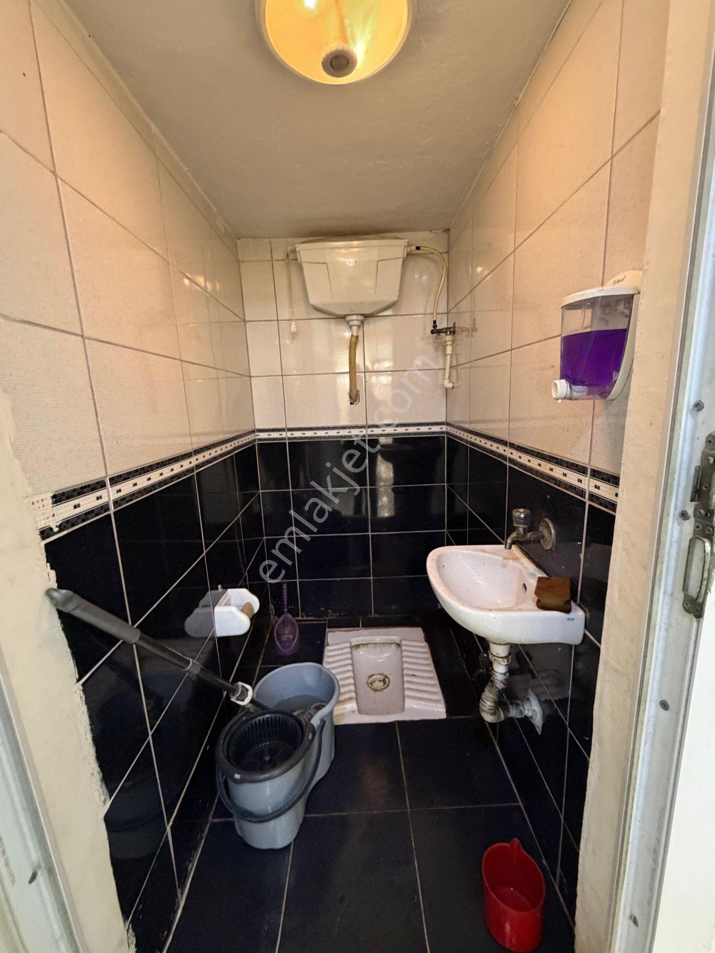 Telsizde 2 Katlı 110m2 Giriş Dükkan - Görsel 12
