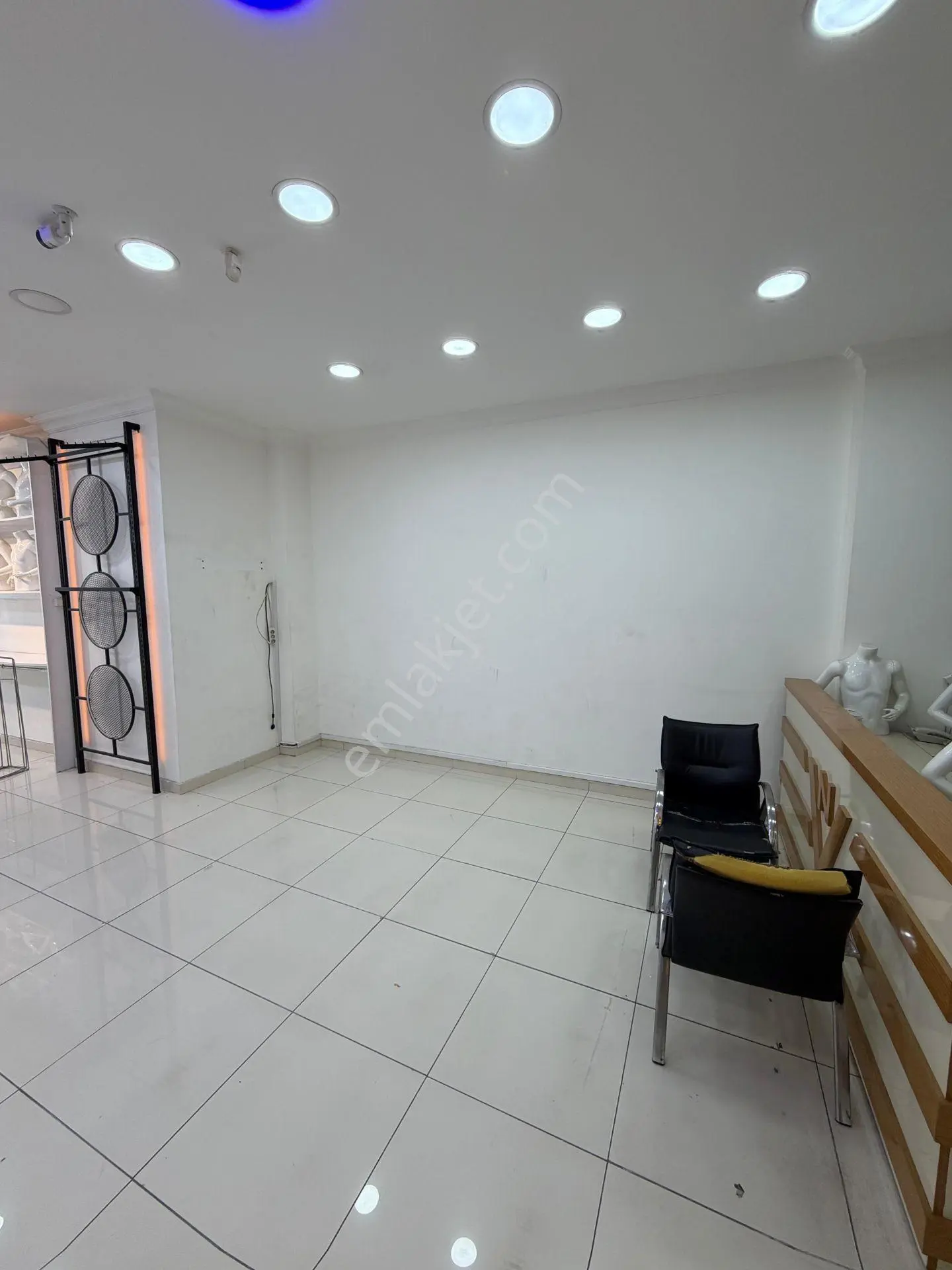 Telsizde 2 Katlı 110m2 Giriş Dükkan - Görsel 4