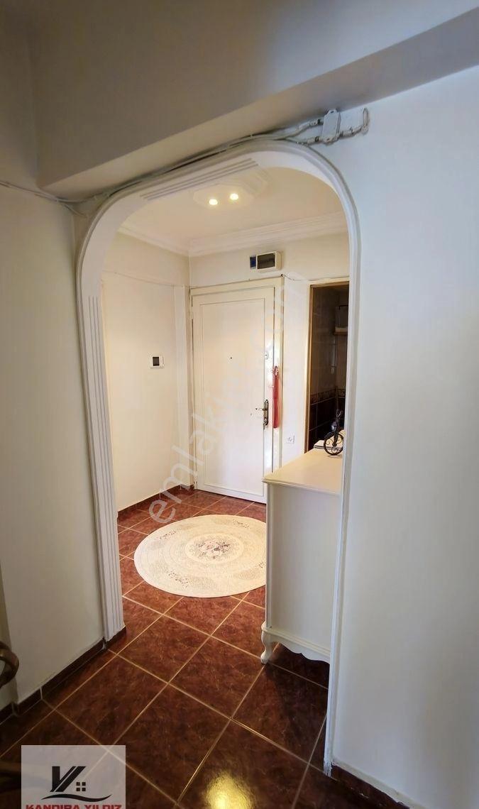 Cumhuriyette Site İçinde Geniş 130 M2 Ferah Önü Açık 4 Kat Daire - Görsel 9