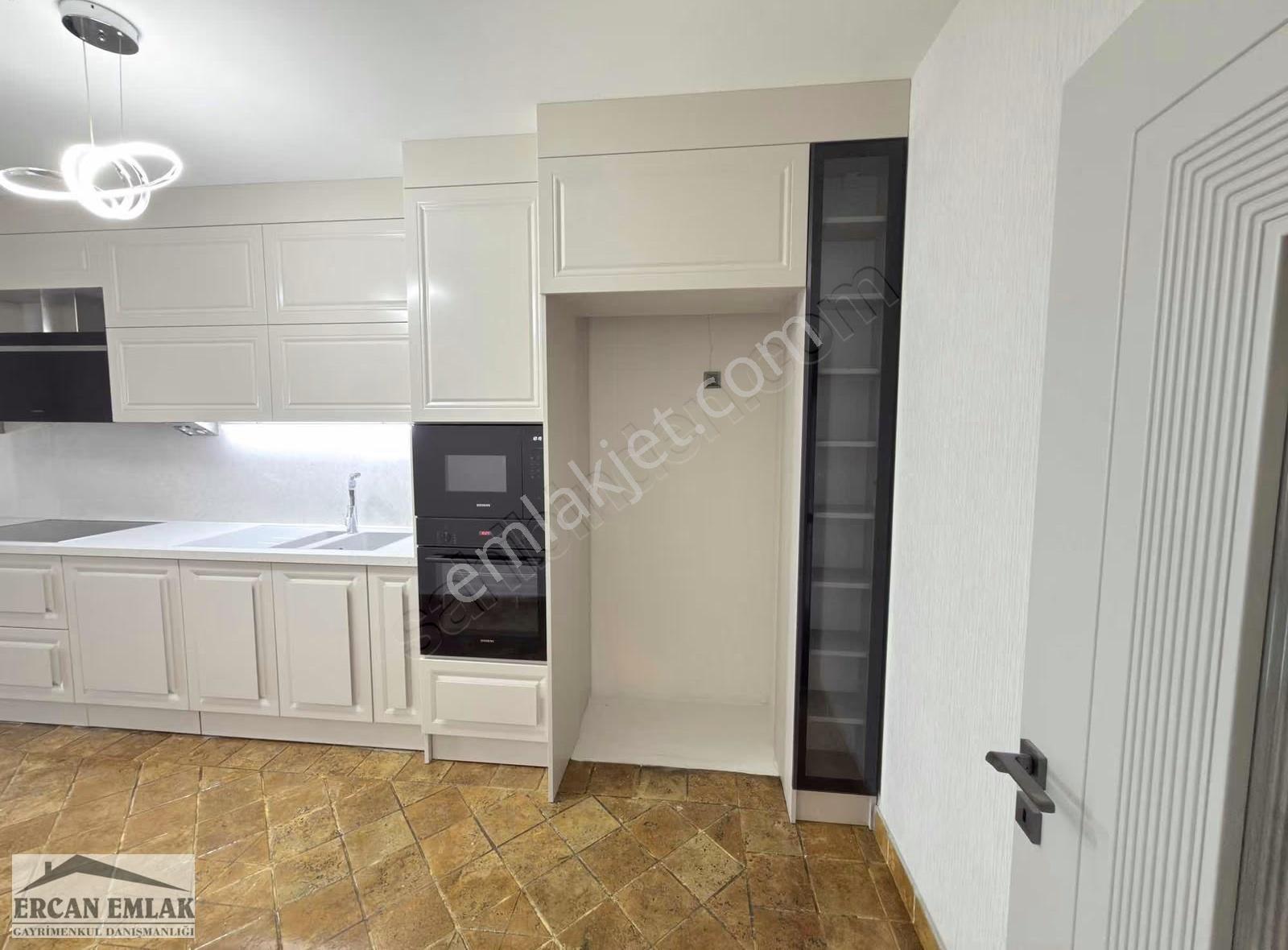 Mavişehir Albatros'ta Tadilatlı 2+1 Kiralık Daire - Görsel 27