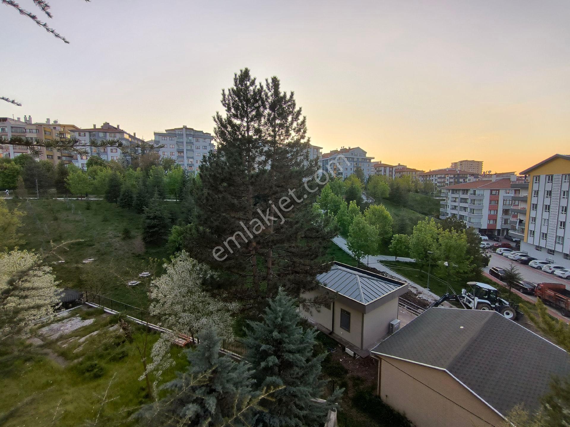Öveçlerde Muhteşem Vadi Manzaralı Full Yapılı 3+1 Kiralık - Görsel 15