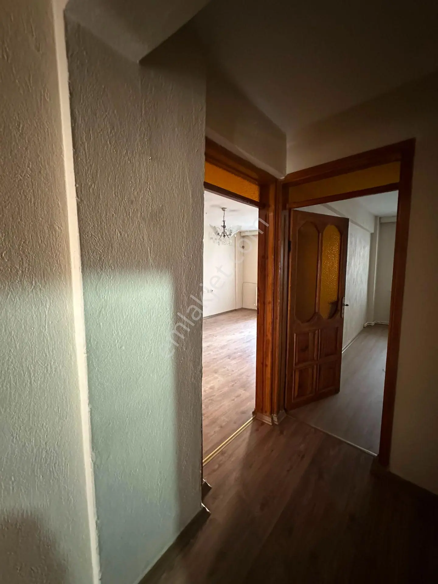 Nakliyeciler Okulu Mevkii Cadde Üstünde Arakat Doğalgaz Hazır Satılık Daire - Görsel 2