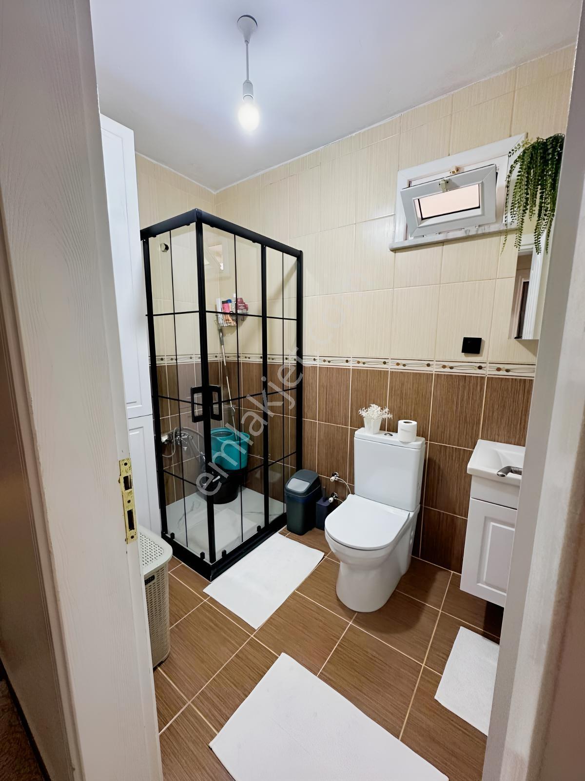 Esenyalı Mah Ferah Balkonlu Merkezi Konumda 2+1 Satılık Daire - Görsel 24