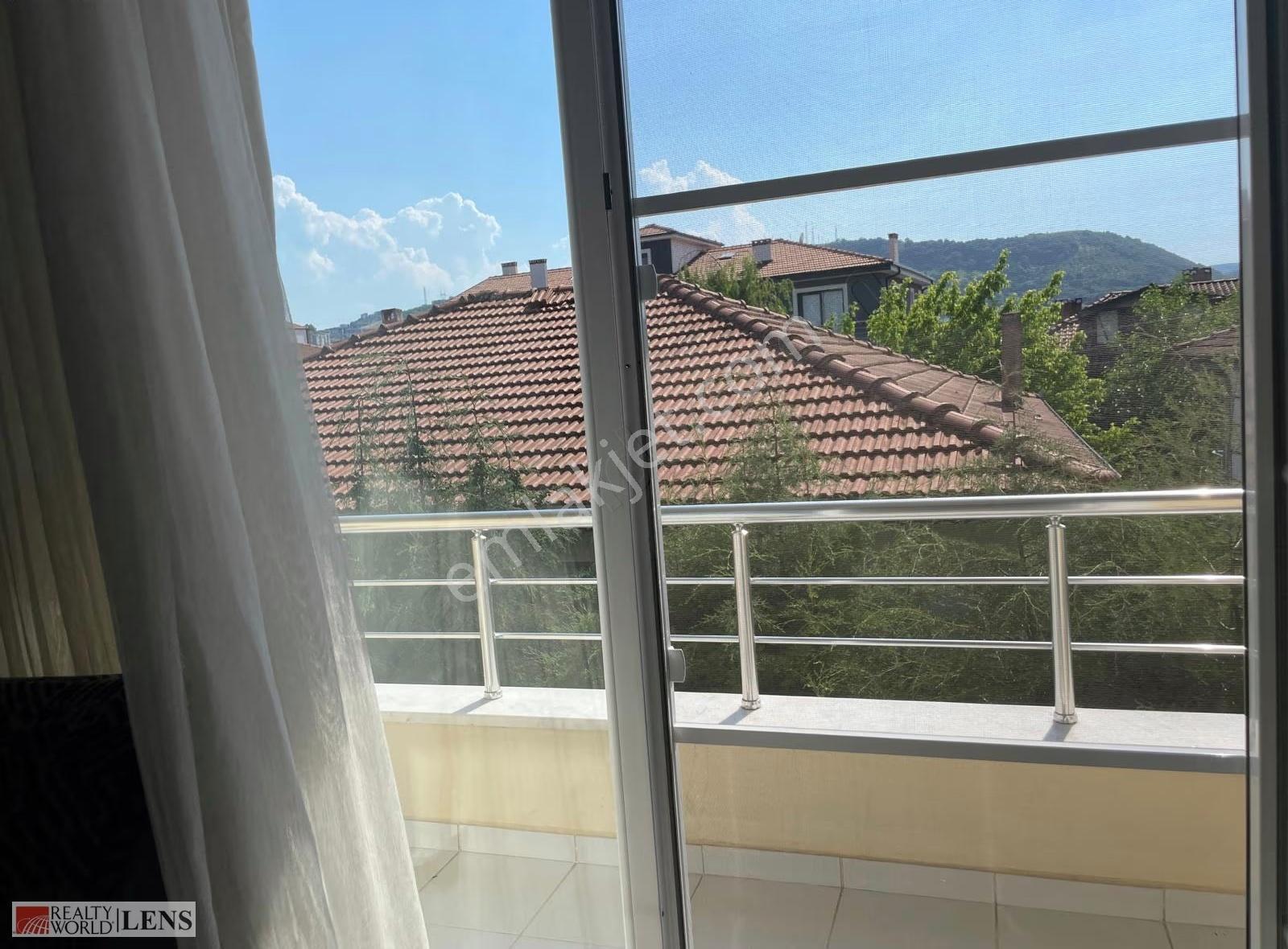 Arabacıalanı Mah Çatı Dublesk 3+1 Ebeveyn Banyolu Kiralık Daire - Görsel 11