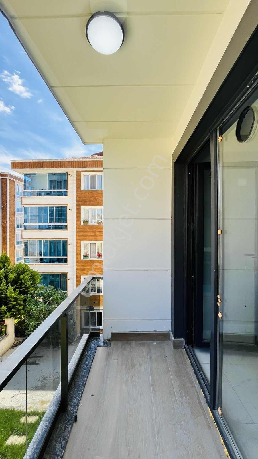 Silivri Yeni Mahallede İyi Konumlu Satılık 2+1 Sıfır Ferah Daire - Görsel 26