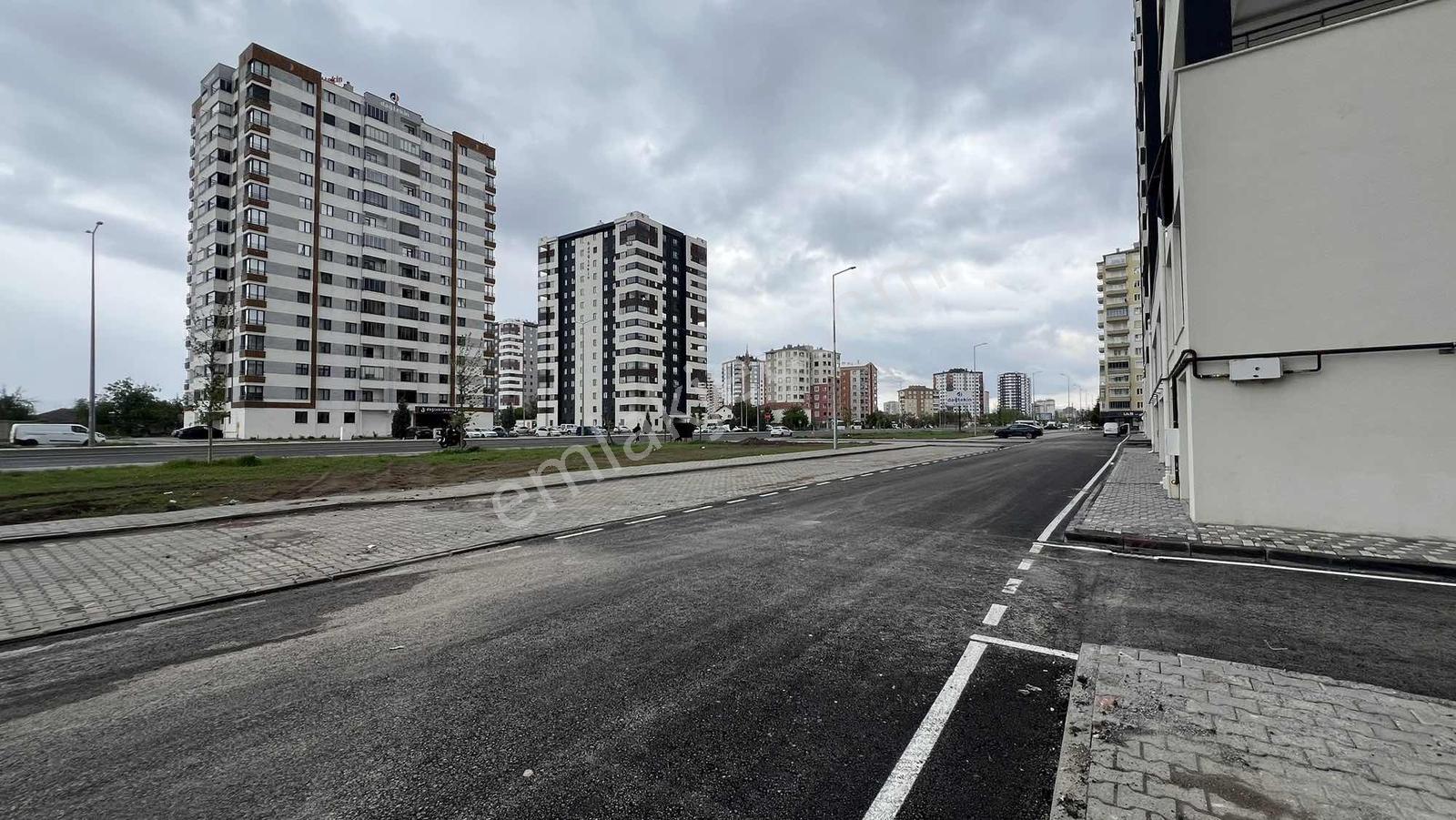 Konal/bekir Yıldız Bulvarında Ana Yola Cephe Prestijli İş Yeri - Görsel 9