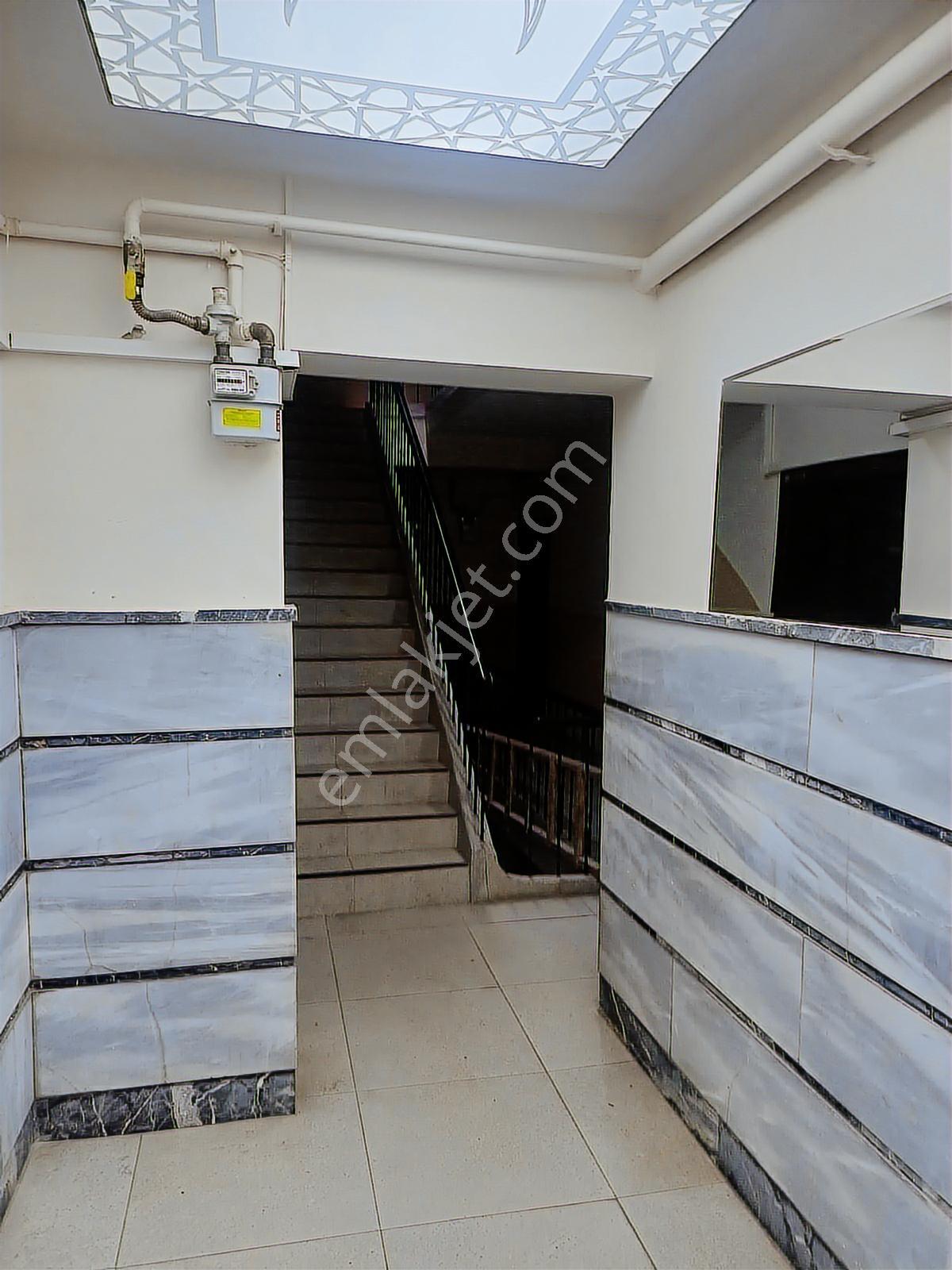Gata'ya Yürüme Mesafesinde Eşyalı Geniş Kiralık 2+1 Daire - Görsel 34
