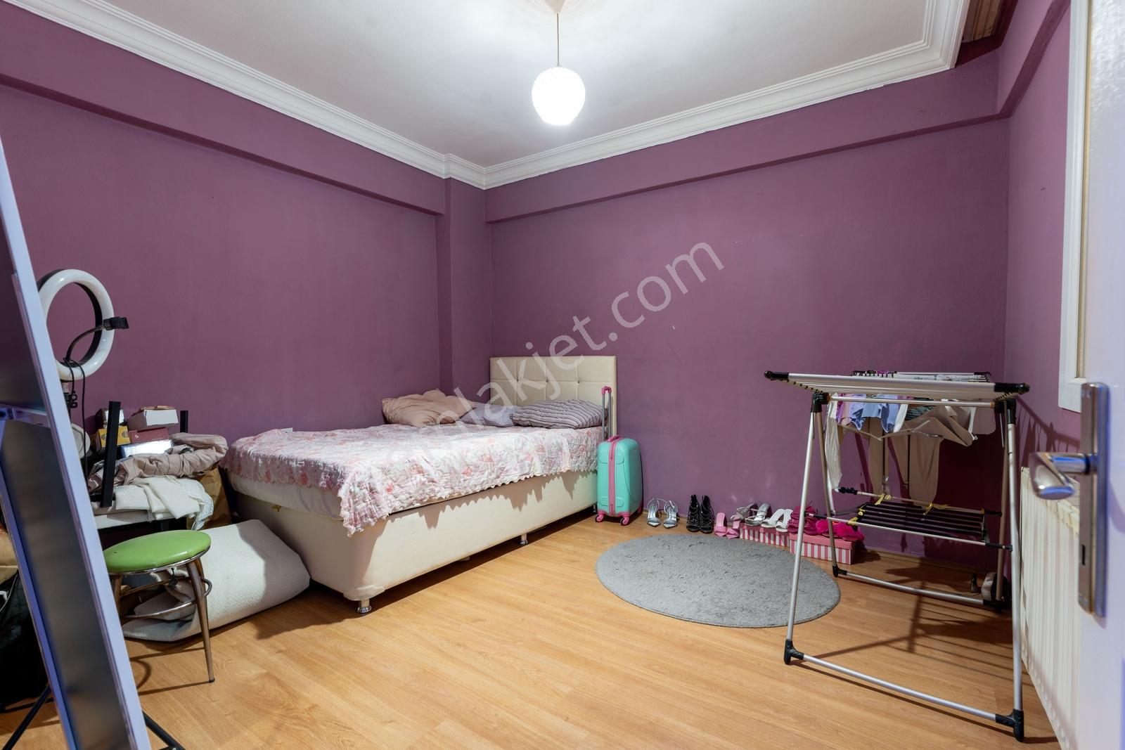 Buca Belediyesi Yakını, Masrafsız Kiralık Eşyalı 3+1 Daire - Görsel 25