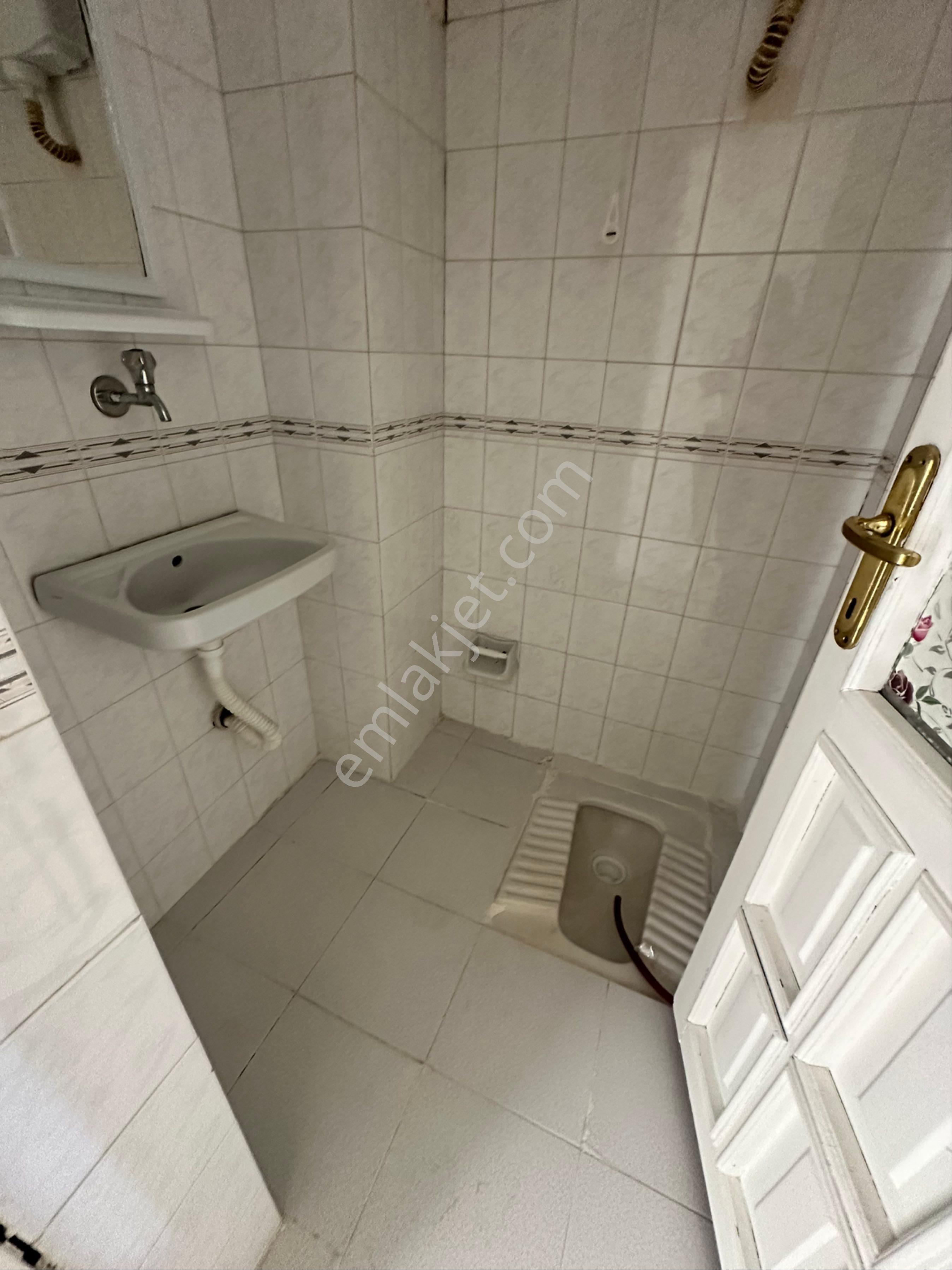 Ali Paşa Mah Kiralık 3+1 Ara Kat Dairem - Görsel 8