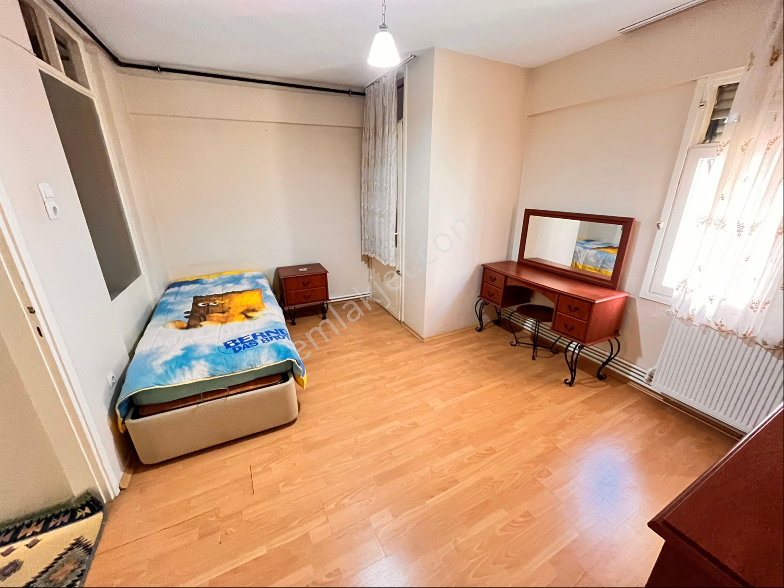 Hatay Askerü Hastane Yakınında 3+1 120m2 Full Eşyalı Arakat Daire - Görsel 17