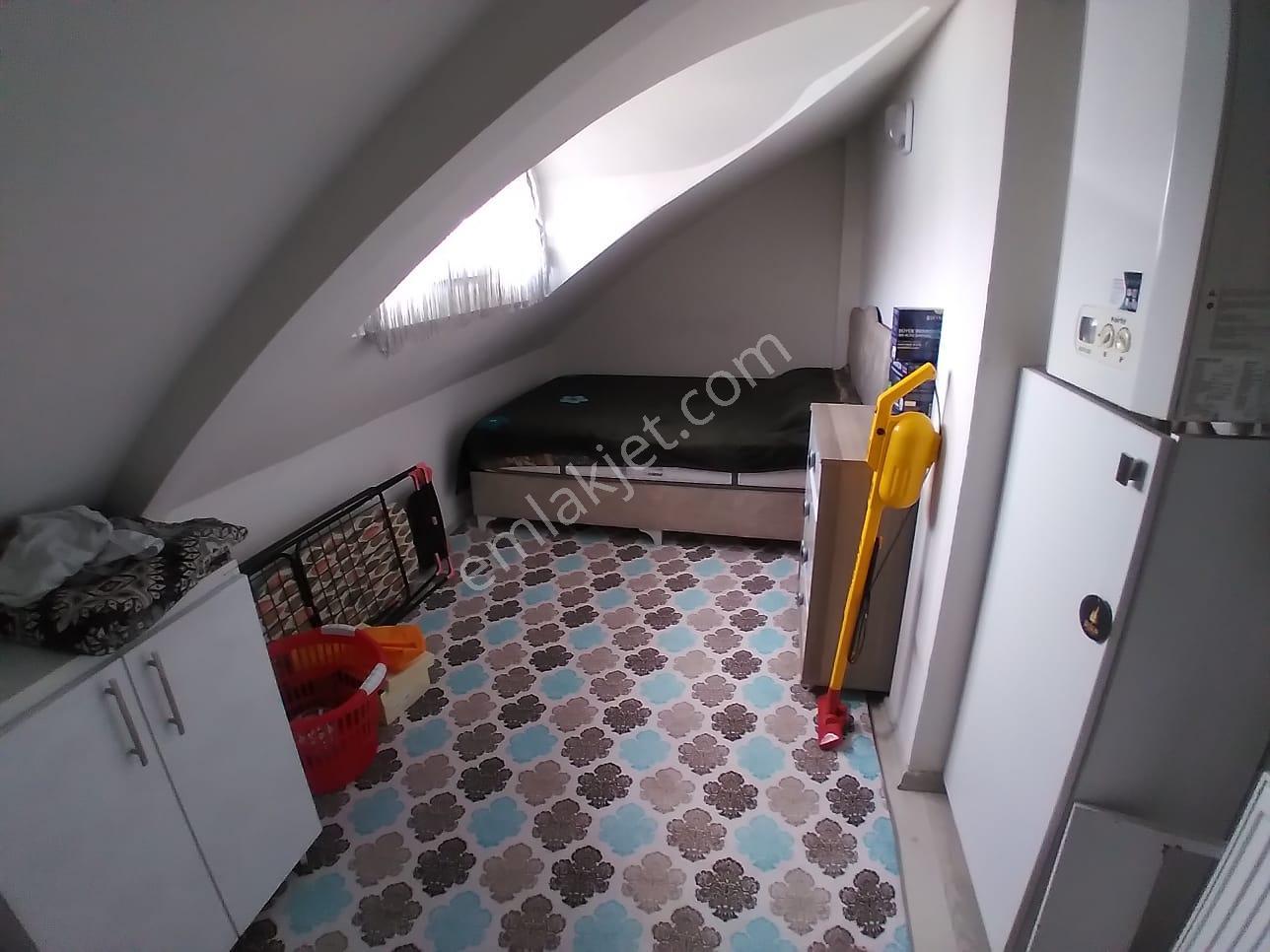 Ender Uysal Gayrimenkulden İstiklal De Satılık 1+1 Fırsat Çatı Katı Apart... - Görsel 6