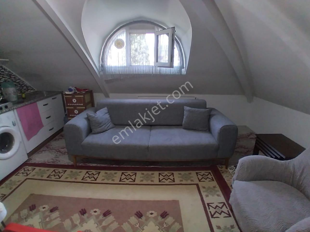 Ender Uysal Gayrimenkulden İstiklal De Satılık 1+1 Fırsat Çatı Katı Apart... - Görsel 2
