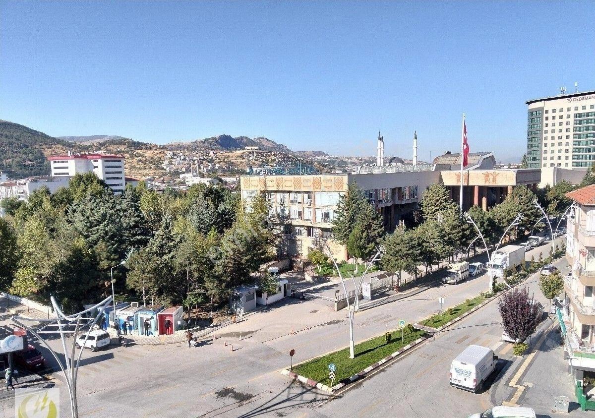 Tokat Merkez Karşıyakada Temiz Dubleks 6+1 Daire - Görsel 14