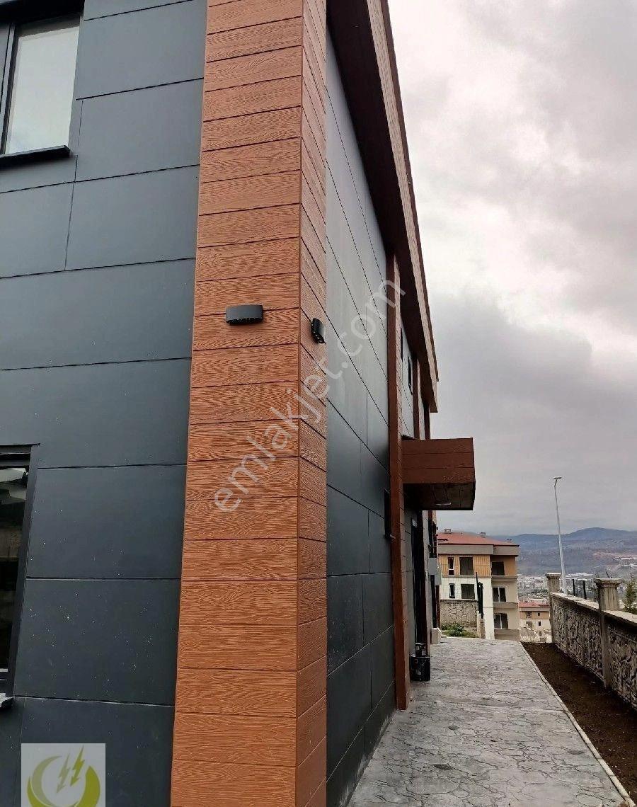 Tokat Merkez Güneslide 6+1 Satlik Villa - Görsel 34