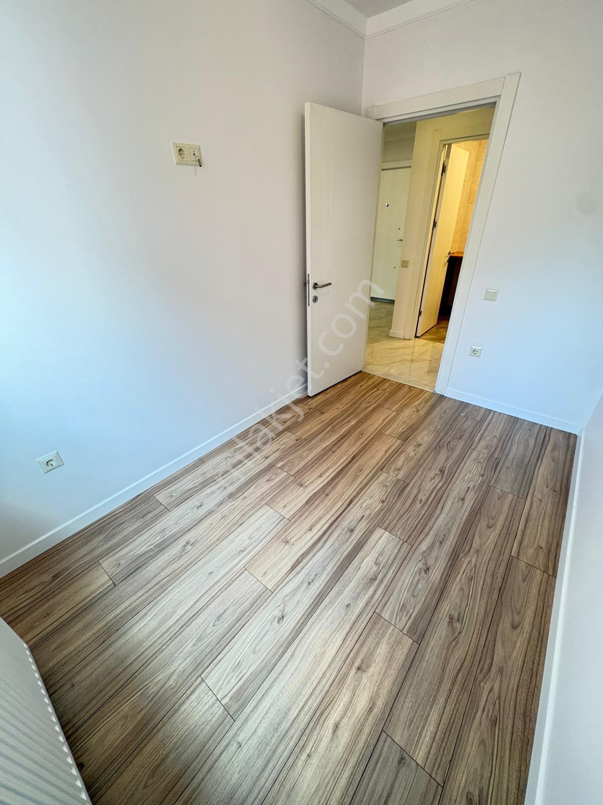 ▃artemin▃adatepe'de Cadde Üzeri 5 Yıllık Binada 85m² Lüks 2+1 - Görsel 24