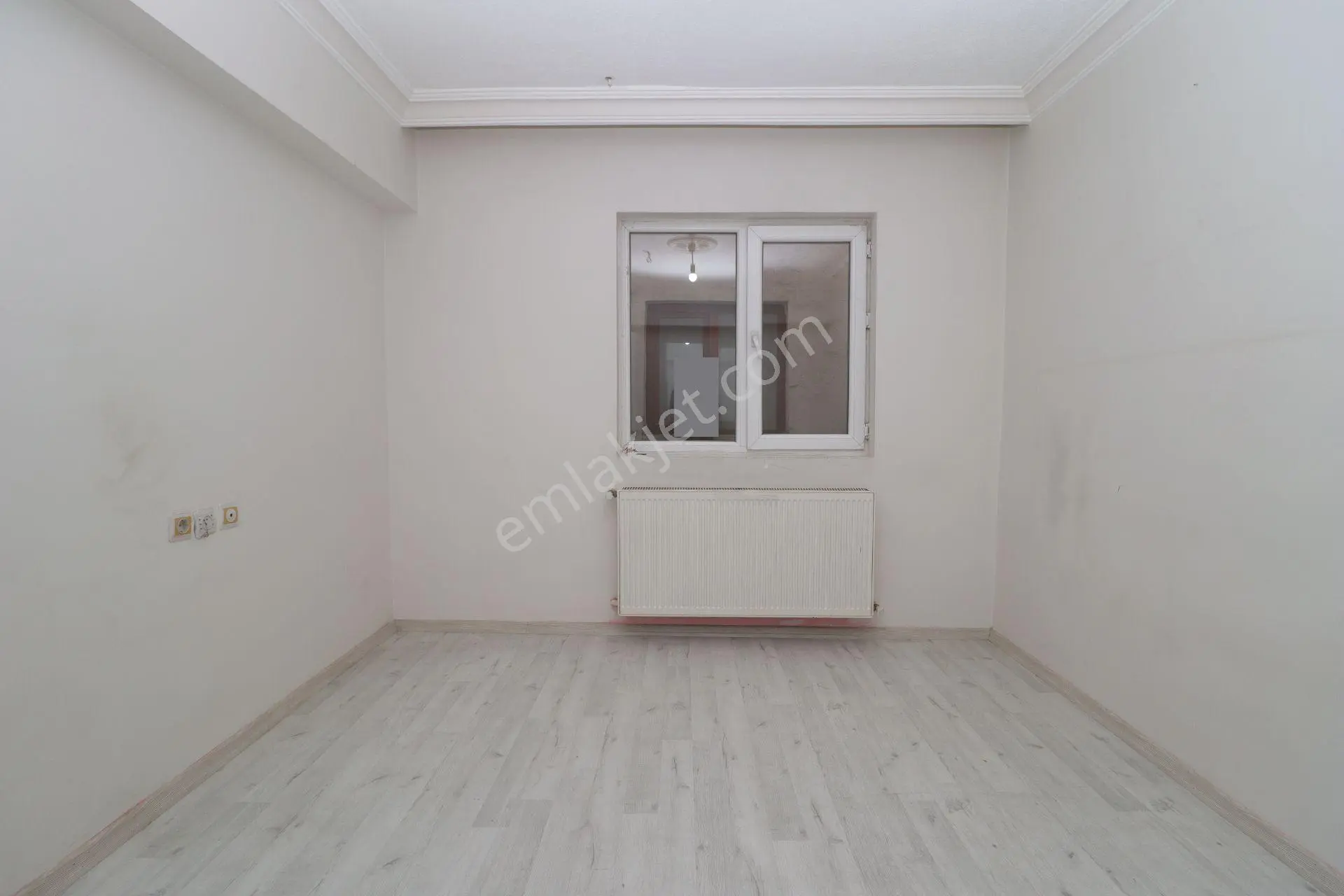Akif'ten Etimesgut Elvan'da Cadde Üstü Ara Kat Yapılı 3+1 Daire - Görsel 19