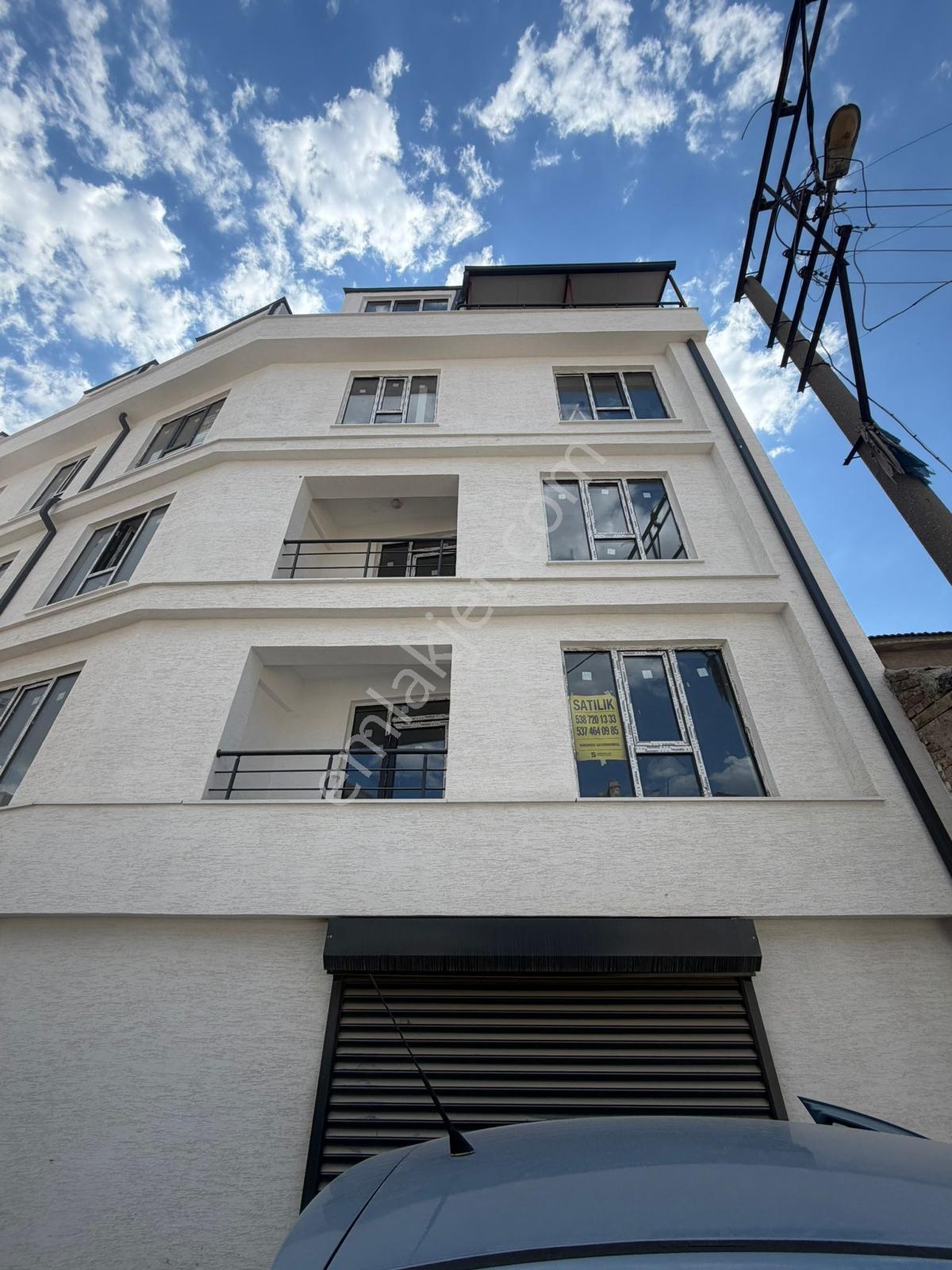 Sütlüce Uluzafer Caddesi Üzerinde Satılık 2+1 Sıfır Daire - Görsel 13