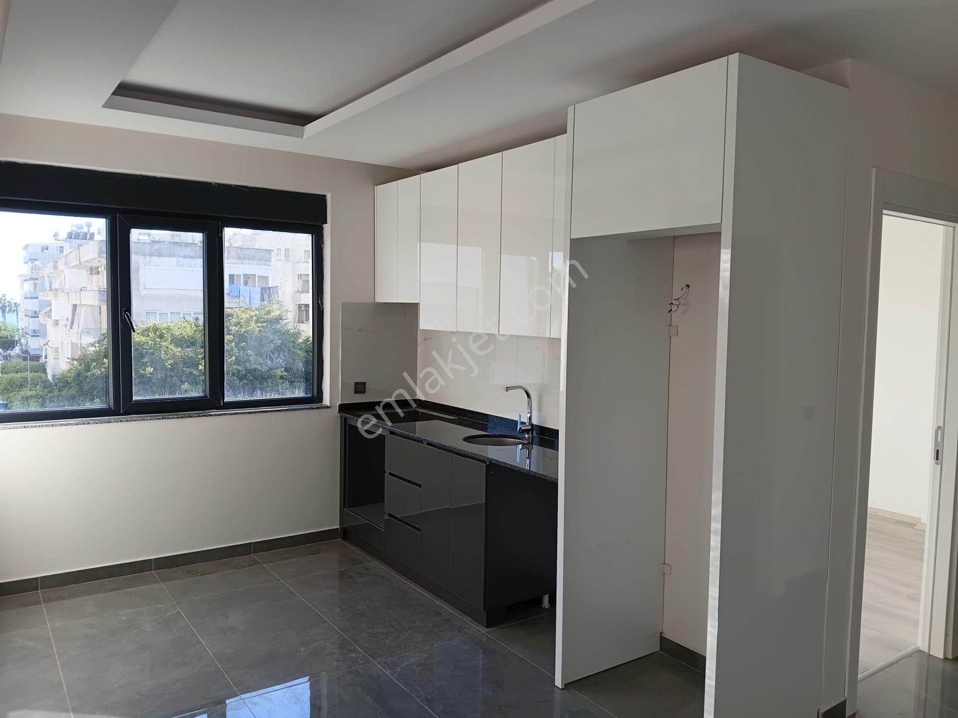 Alanya Mahmutlar'da, Aral 3 Residans'ta Güney Cepheli Kiralık 1+1 Daire - Görsel 10