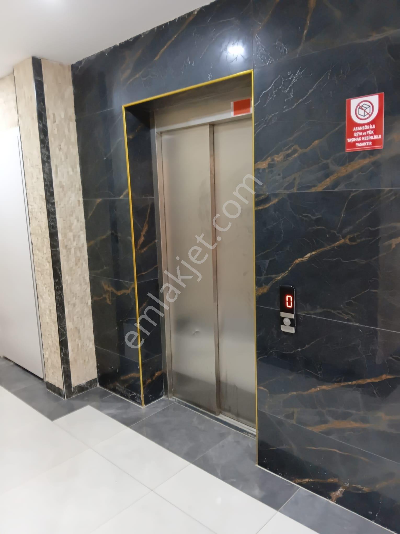 Alanya Mahmutlar'da, Aral 3 Residans'ta Güney Cepheli Kiralık 1+1 Daire - Görsel 17