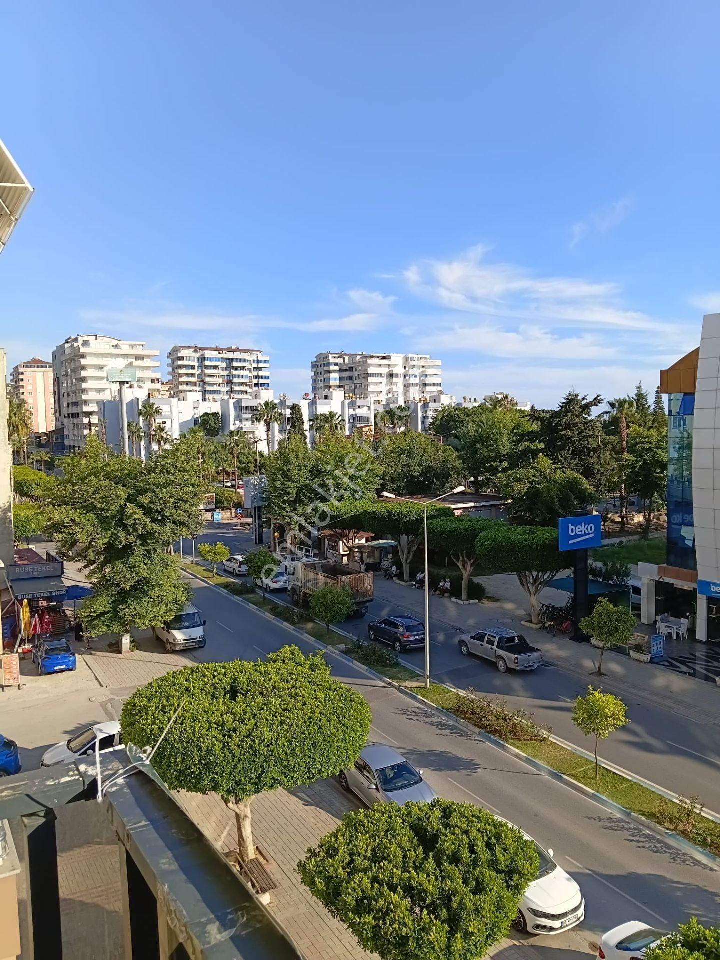 Alanya Mahmutlar'da, Aral 3 Residans'ta Güney Cepheli Kiralık 1+1 Daire - Görsel 13