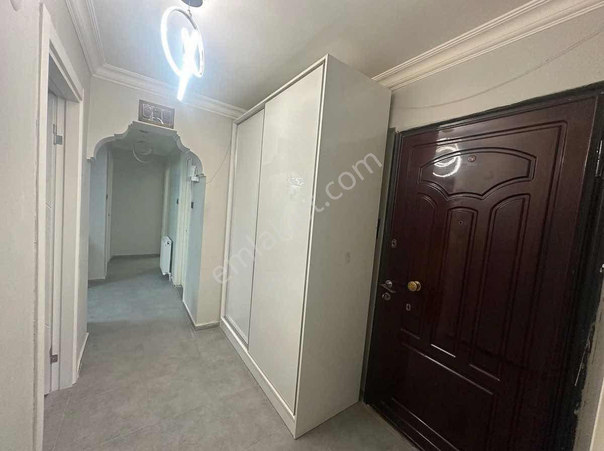 Türker Emlak 3+1 120m2 Mit Evleri Yakını Tadilatlı - Görsel 3