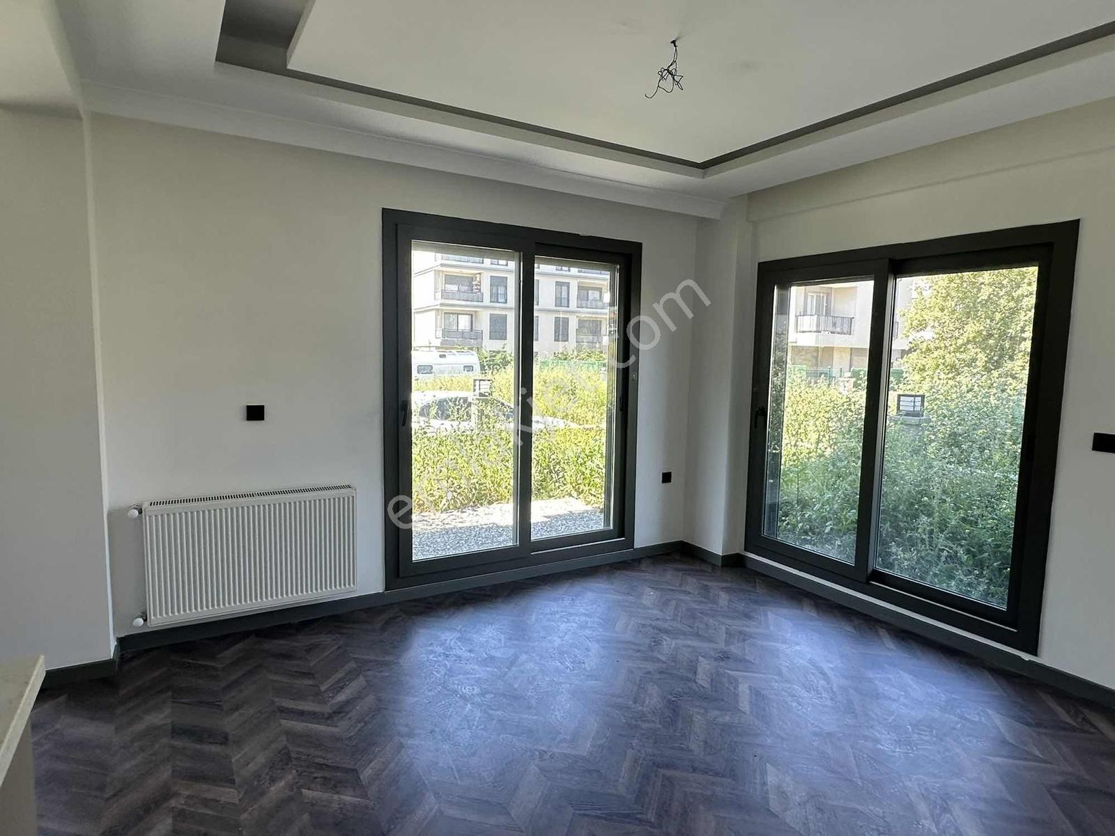 Geniş Bahçe Kullanımlı, Doğalgazlı, 1+1 Kiralık Daire (55m²) - Görsel 27