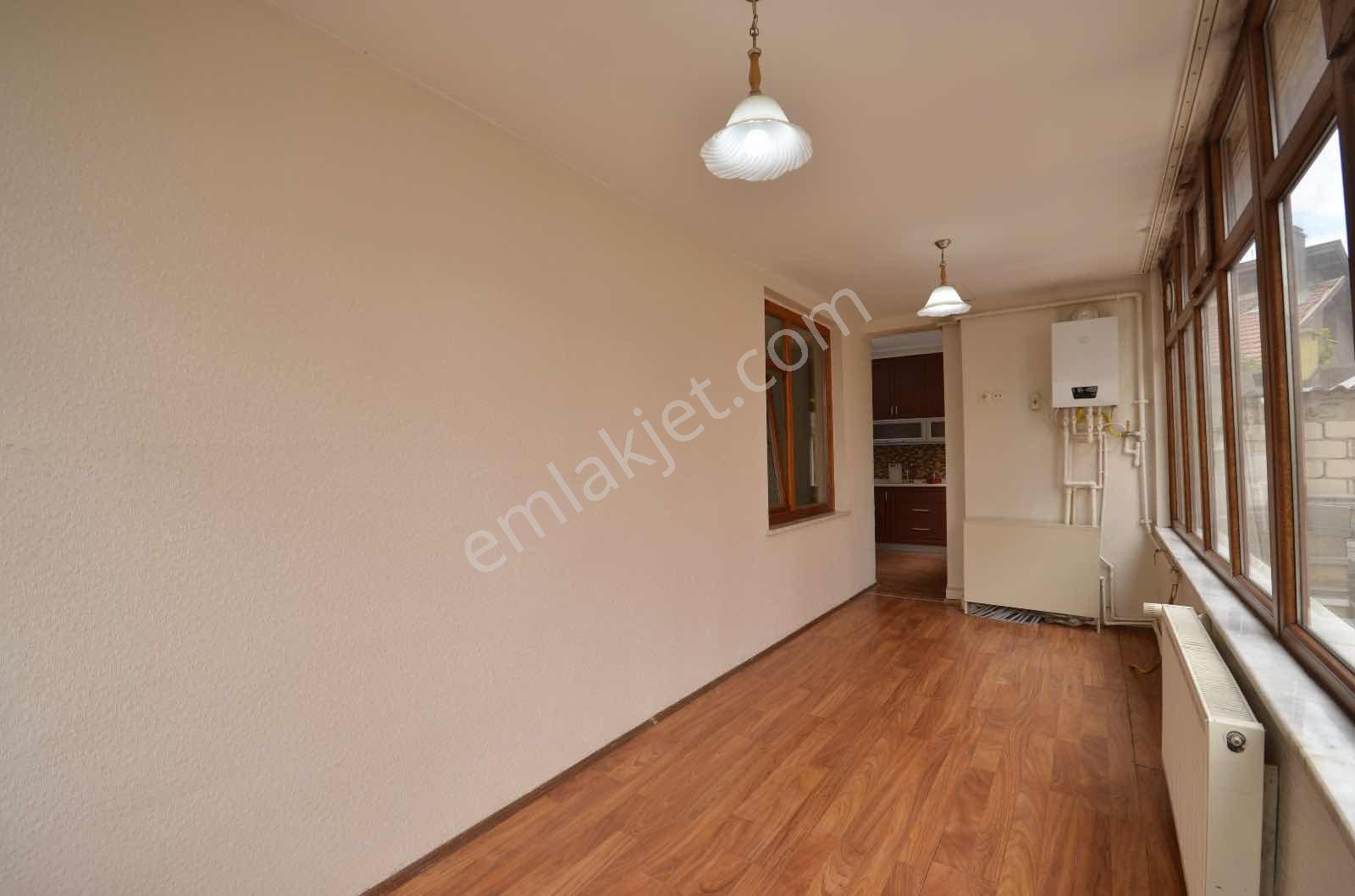 Melikşahda 2 Adet 3+1 Daire Satılık Komple Bina - Görsel 26