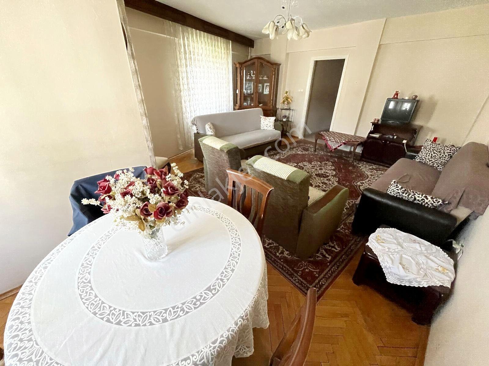 ▃artemin▃küçükyalı'da Marmaray'a Yakın 3.kat Ön Cephe 120m² 3+1 - Görsel 9