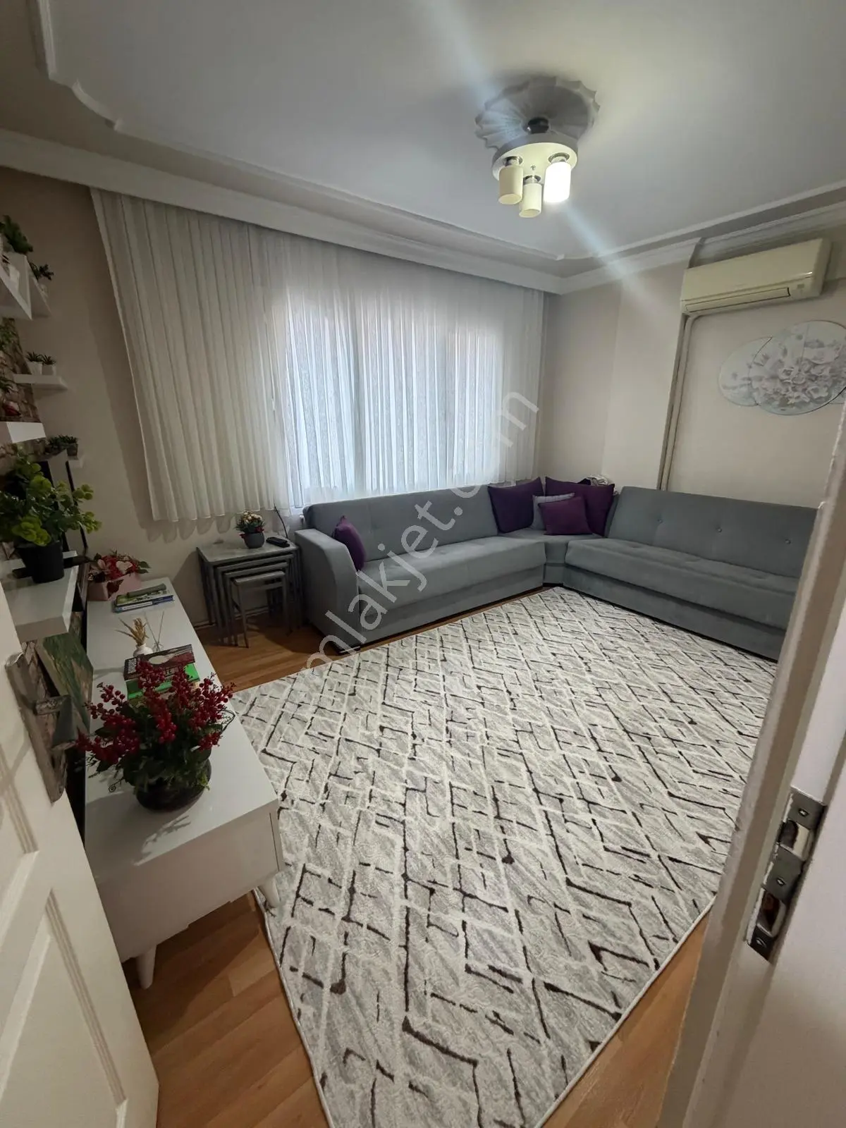 Demetten Önü Açık Full Tadilatlı Kapalı Mutfak Satılık Daire ... - Görsel 18