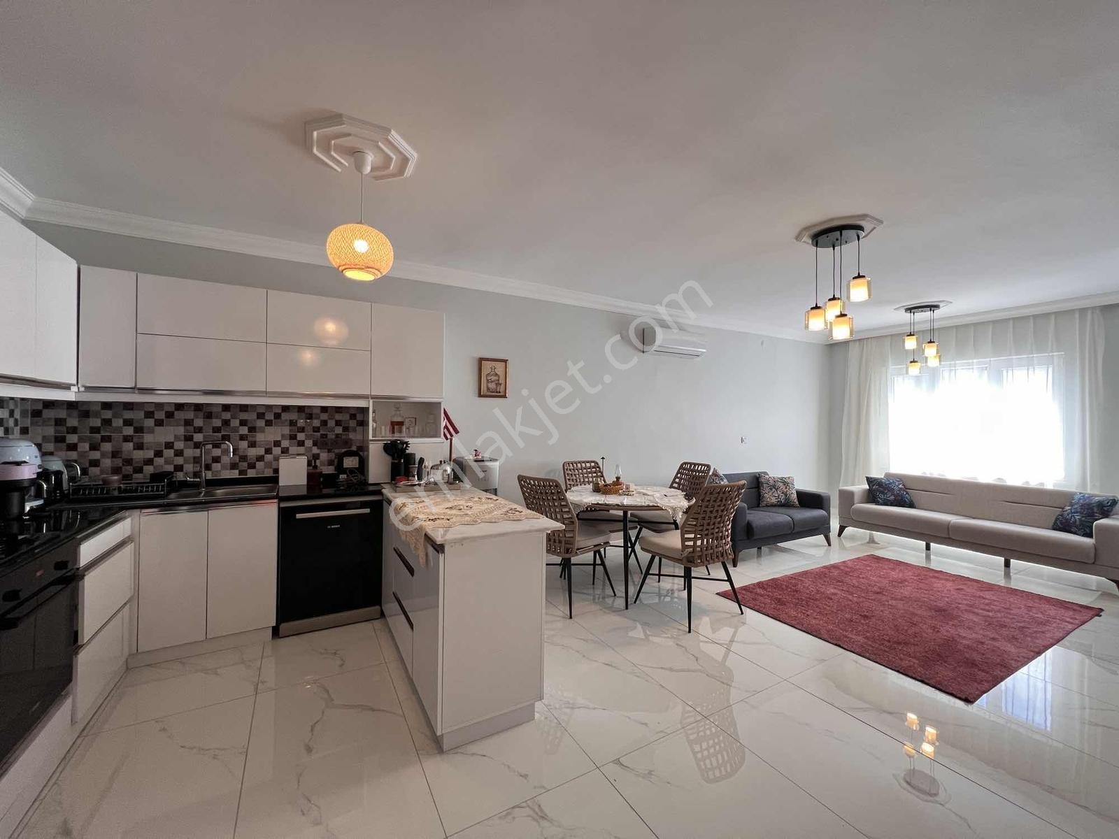 Palmera'dan Marmaris Merkezi Konumda 3+1 Bakımlı Dubleks Daire - Görsel 43