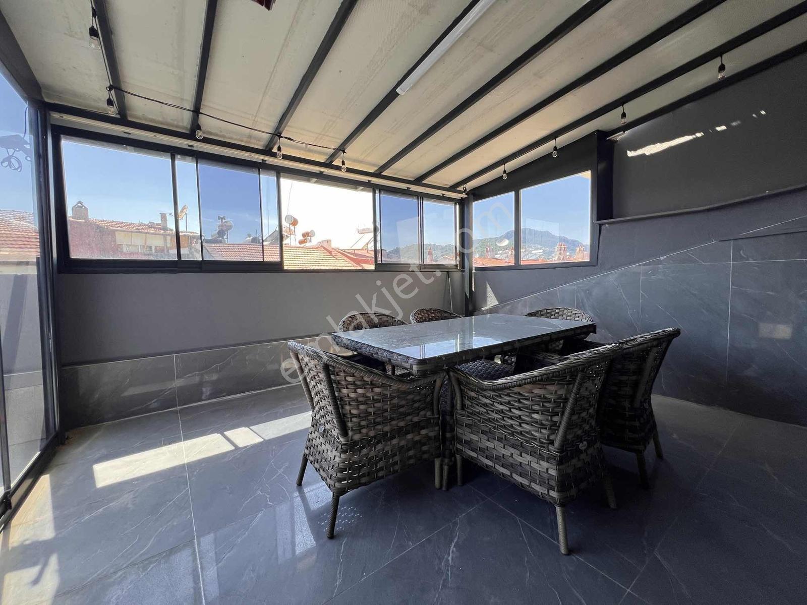 Palmera'dan Marmaris Merkezi Konumda 3+1 Bakımlı Dubleks Daire - Görsel 19