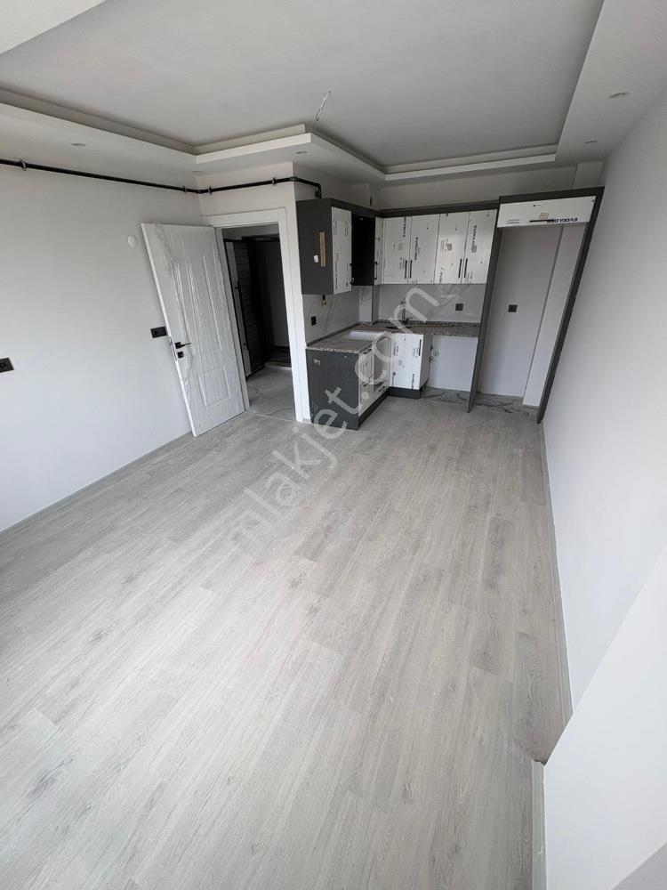 Manisa/yunusemre/muradiye Mah. 1+1 Havuzlu Satılık Daire - Görsel 12