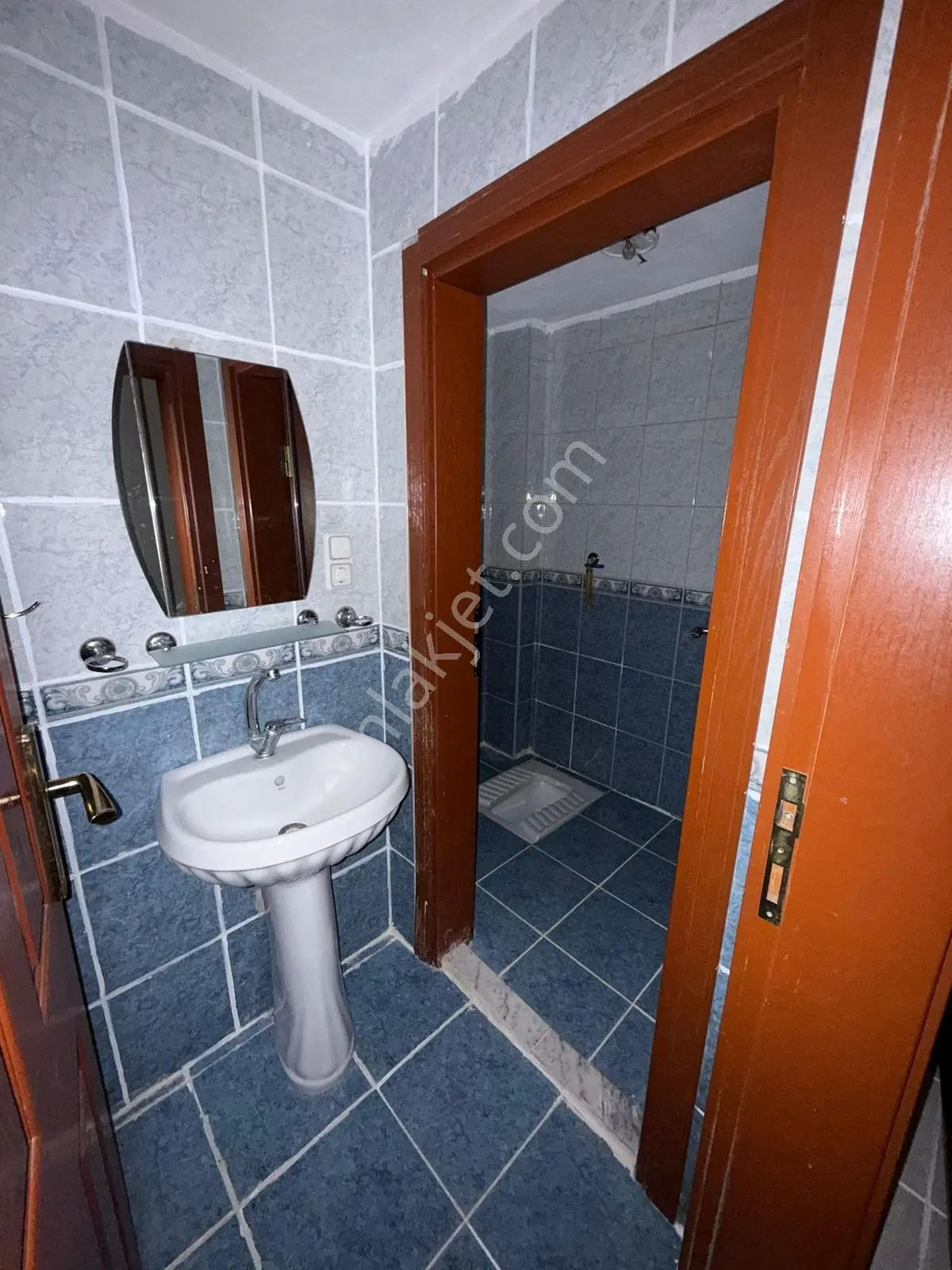 Çalışkan Emlak'tan Kiralık 3+1 Mekan Sitesi 4. Kat Daire - Görsel 8