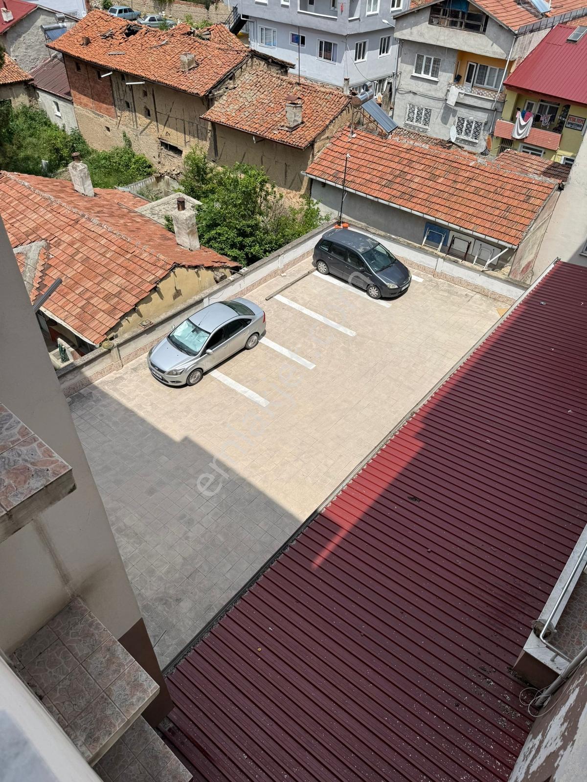 Çalışkan Emlak'tan Zübeydehanım Cad. Satılık Köşe Başı 4+1 Daire - Görsel 15