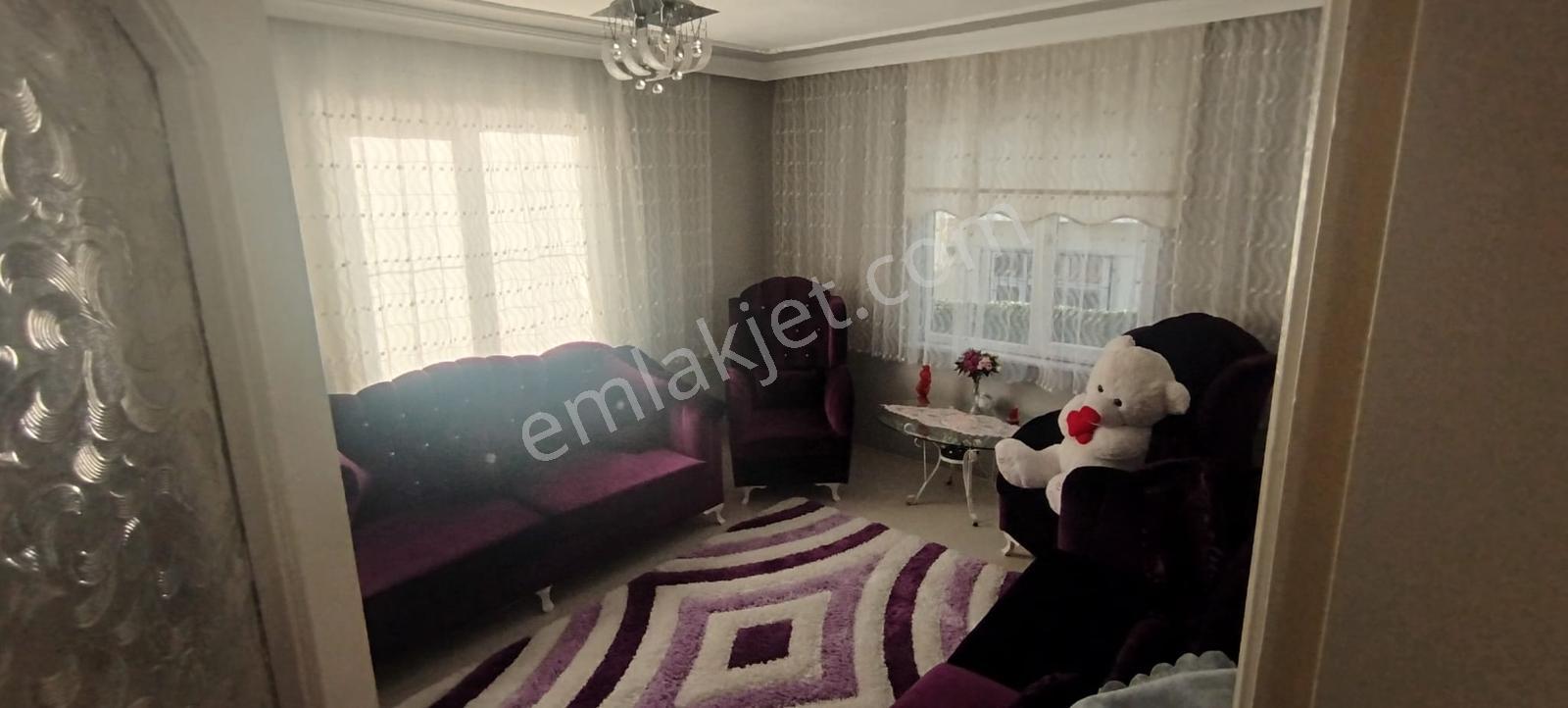 252 M² Arsa İçinde Komple Satılık 3 Katlı Bina Acil - Görsel 3