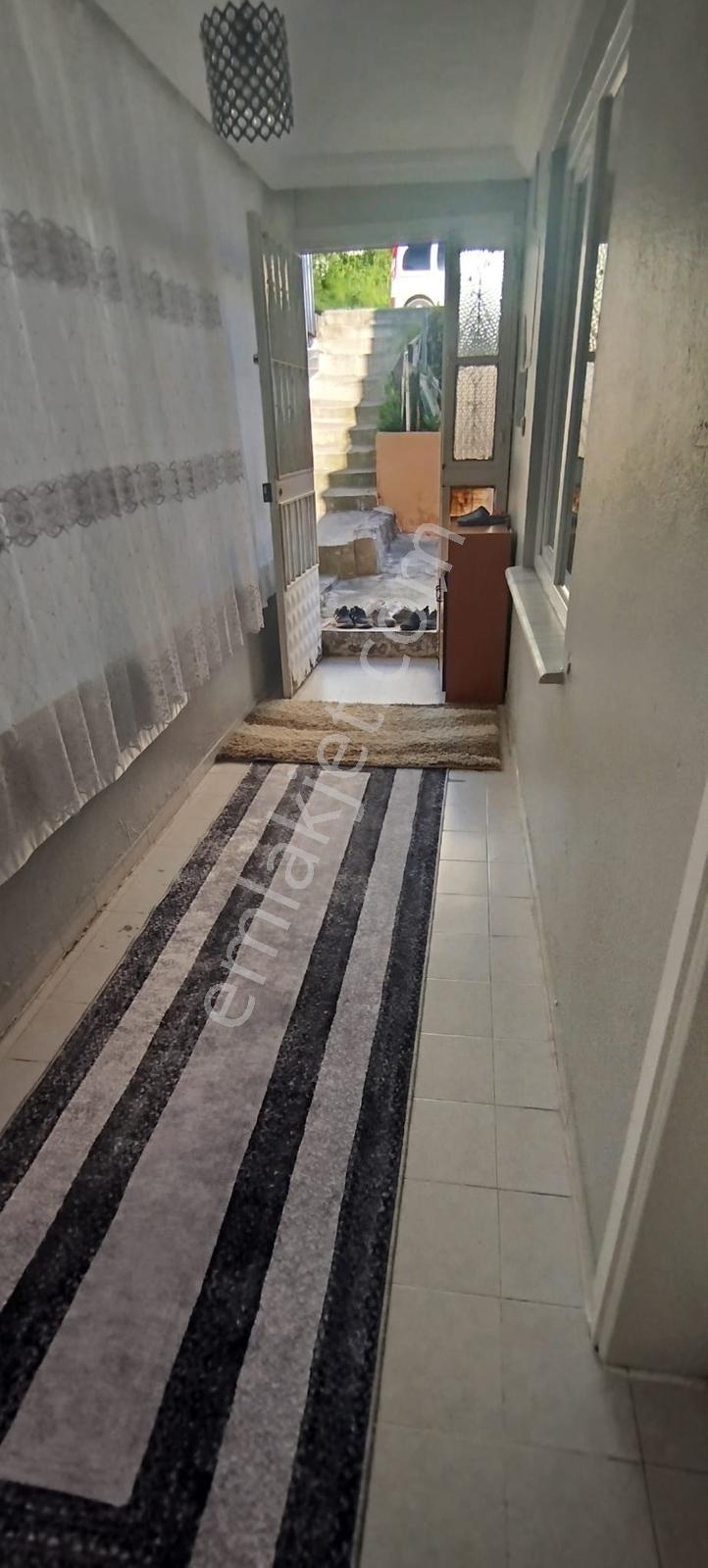 252 M² Arsa İçinde Komple Satılık 3 Katlı Bina Acil - Görsel 16