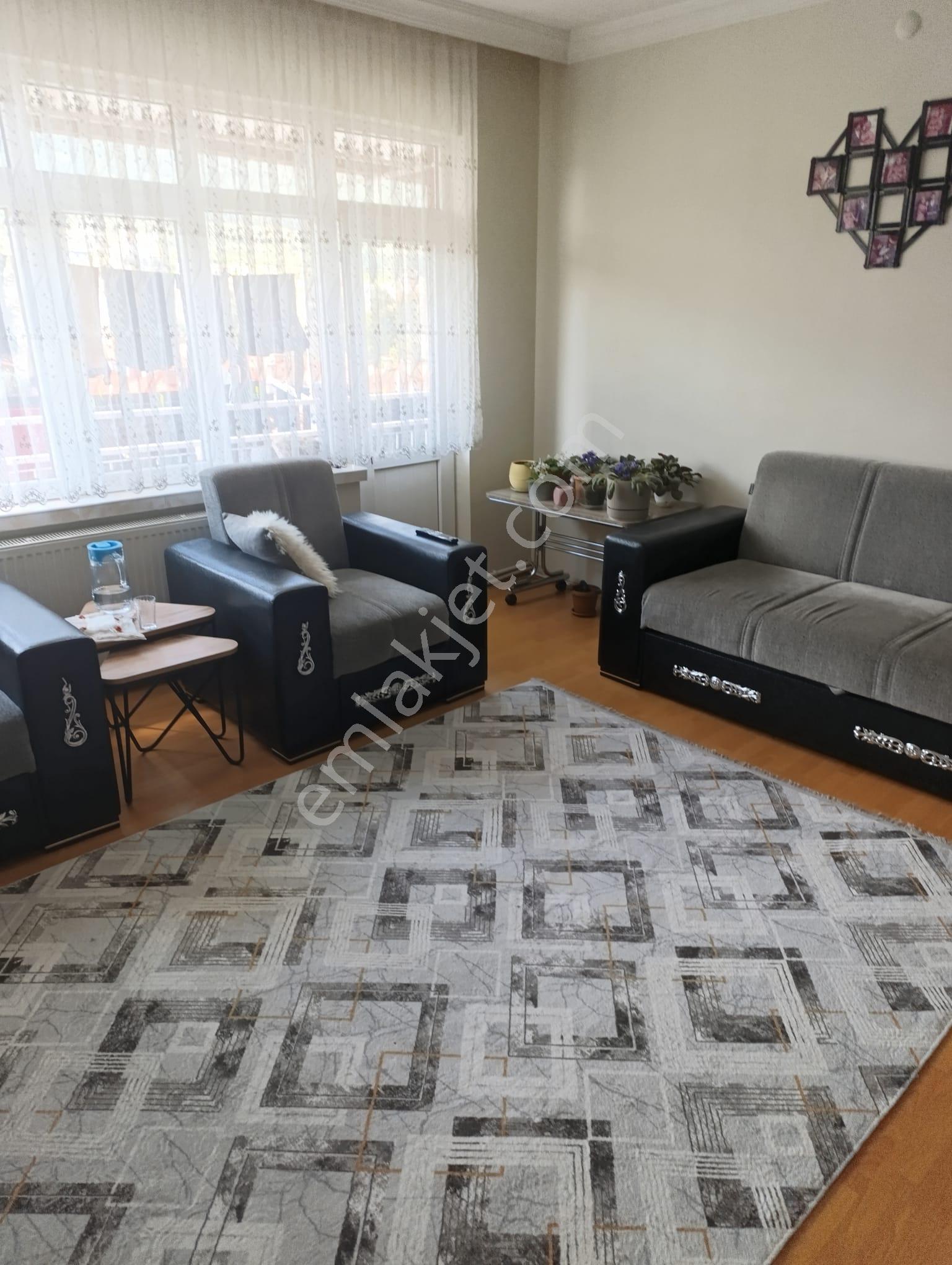 Akçay Emlak'tan Akşehir Gazi Mahallesi Bahçelievler Ortaokulu Civarında Bakımlı Satılık 3+1 Daire - Görsel 35