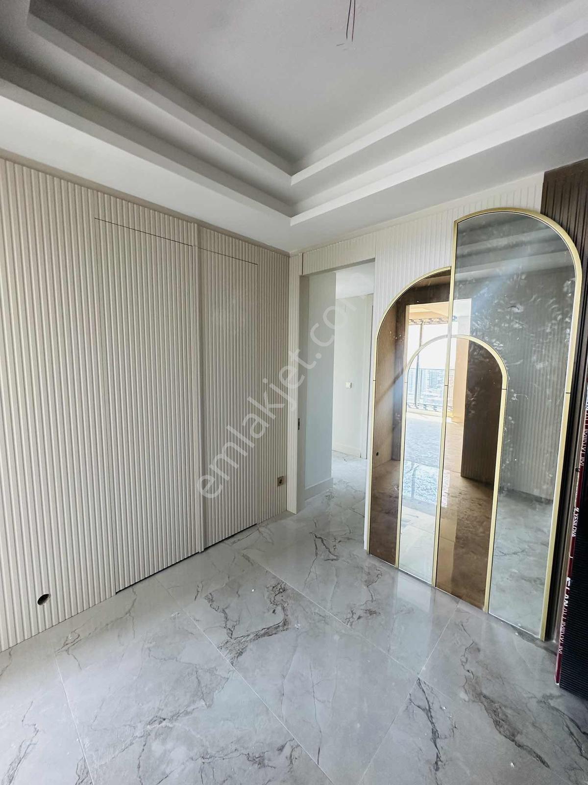 Aziz Emlak Tan Yenişehir 50. Yıl'da Satılık Ultra Lüks Daire - Görsel 9