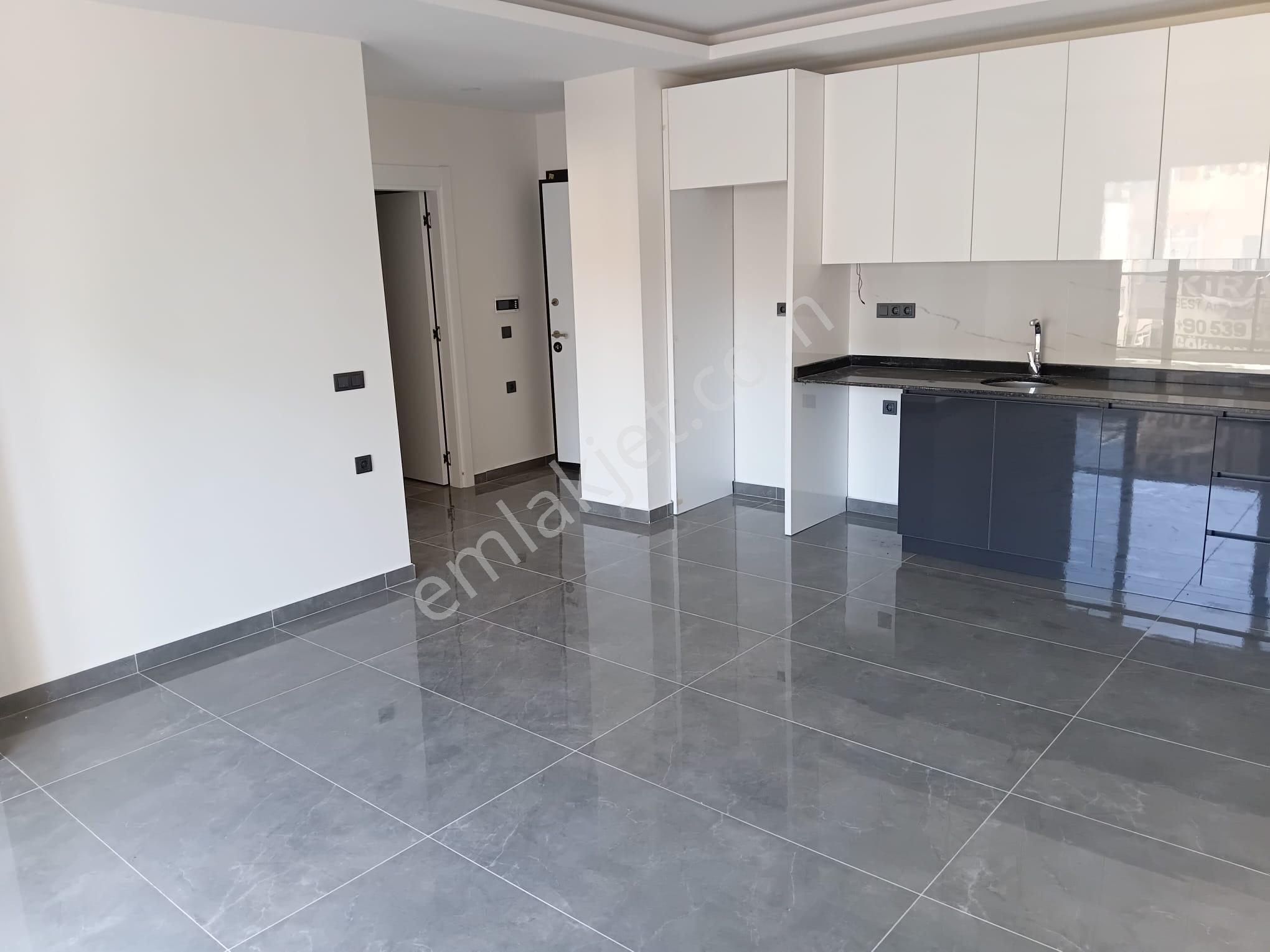 Mahmutlar'da Bulunan Aral 3 Residans'ta, Konforlu Yaşam Sunan Boş Durumda 1+1 Kiralık Daire Yeni - Görsel 15