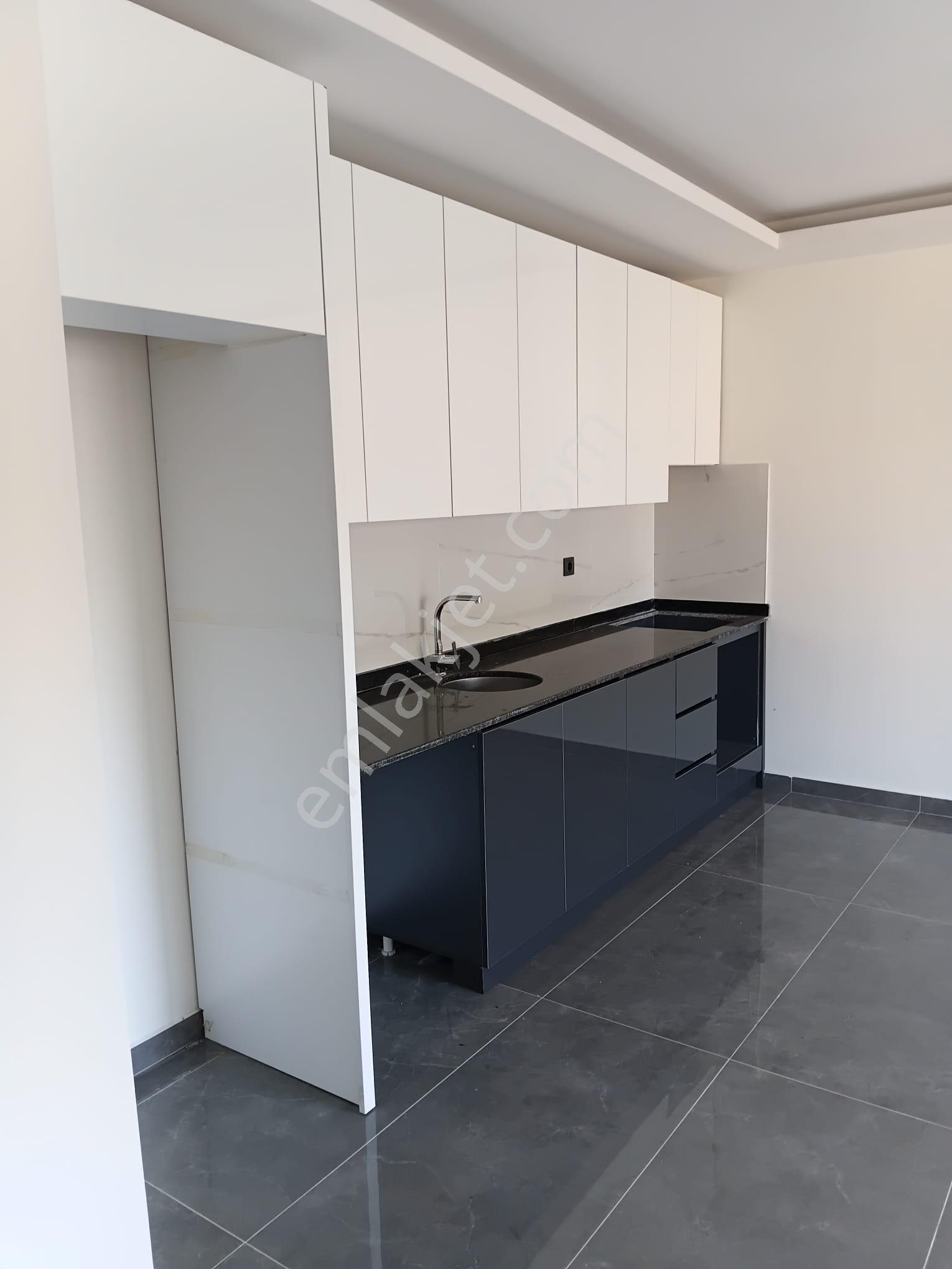 Mahmutlar'da Bulunan Aral 3 Residans'ta, Konforlu Yaşam Sunan Boş Durumda 1+1 Kiralık Daire Yeni - Görsel 20