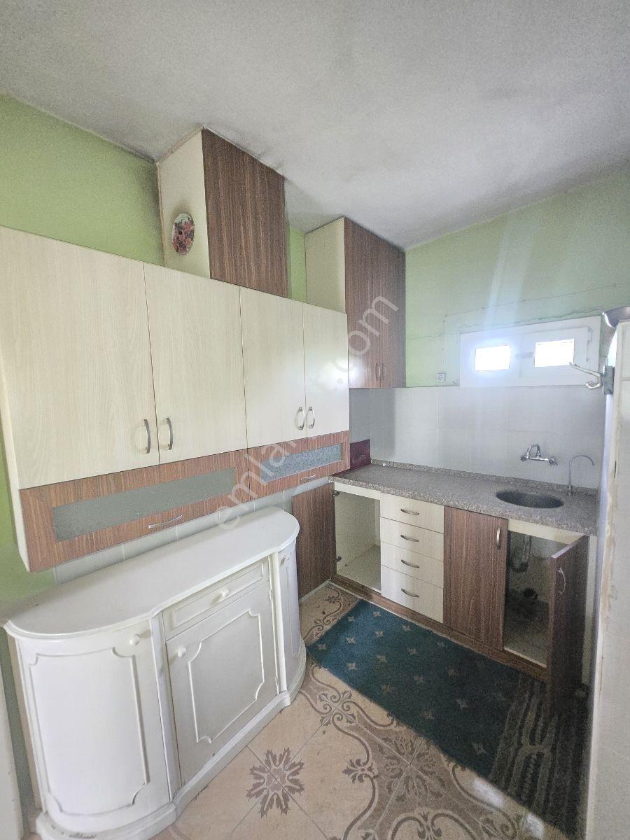 Vesile'den Gitti Gidiyor Cadde Yanı 2 Katlı Müstakil - Görsel 16