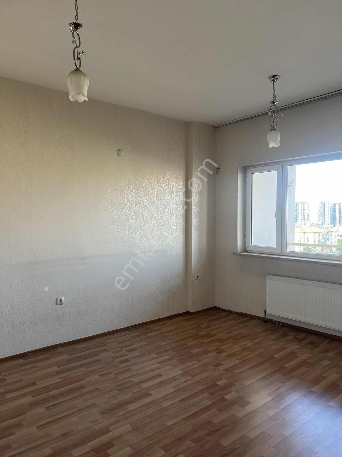Güç Emlaktan Toki Akabede Satılık 2+1 Daire