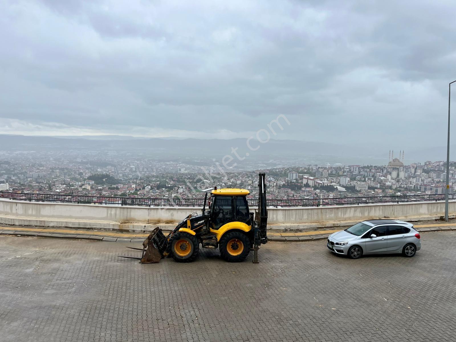 Amazon' Dan Çamlık Tokiler' De Kiralık Dükkan - Görsel 11