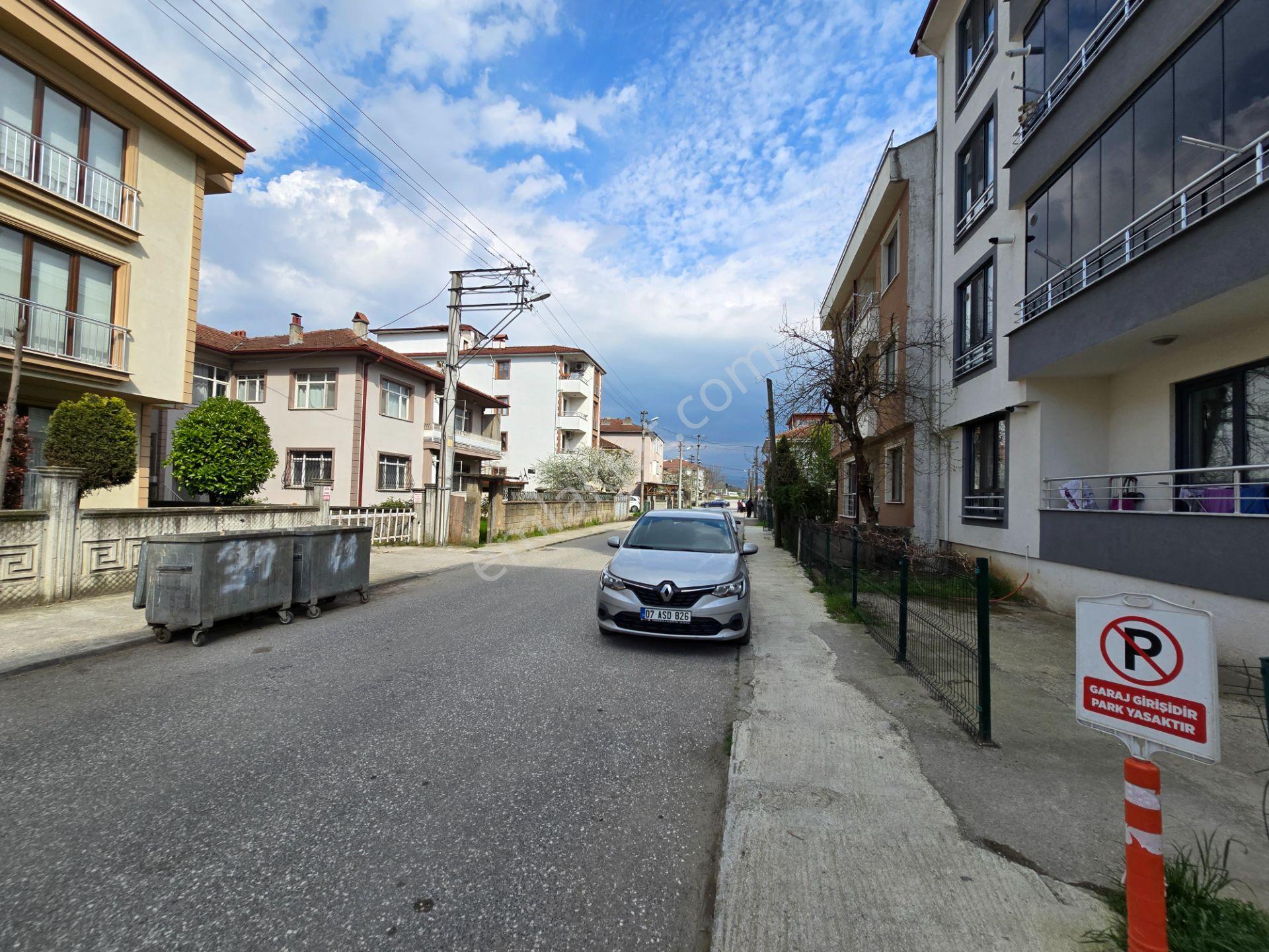 Düzce-merkez-nusrettinde Arakat-kapalı Otoparklı Satılık 3+1 - Görsel 24