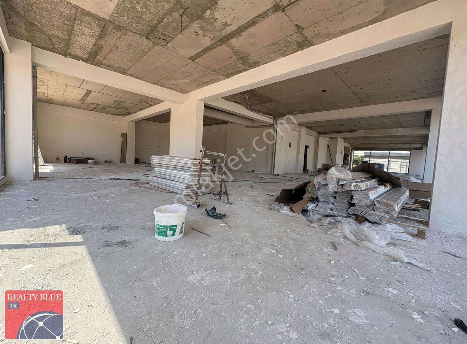 Sultanbeyli De Prestiji Binanın Altında Satılık 400 M2 Dükkan - Görsel 15