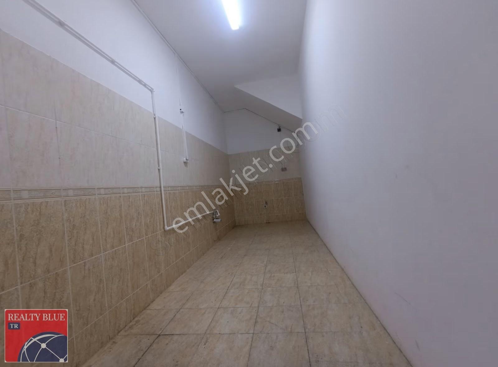 Yenidoğanda 1.500 M² Kiralık Üretim & Depo Alanı - Görsel 3