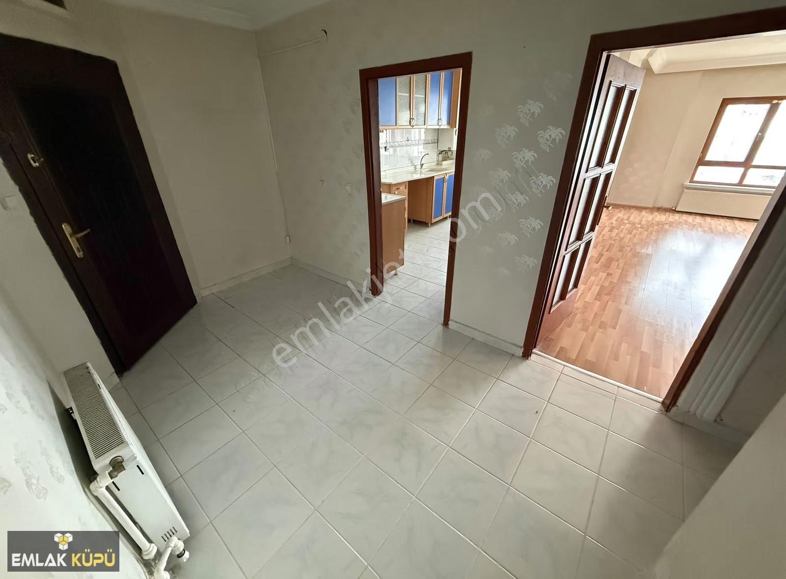 Ahimesut Mah. Merkez Sit.de Geniş Metrekarede 3+1 Kiralık Daire - Görsel 14