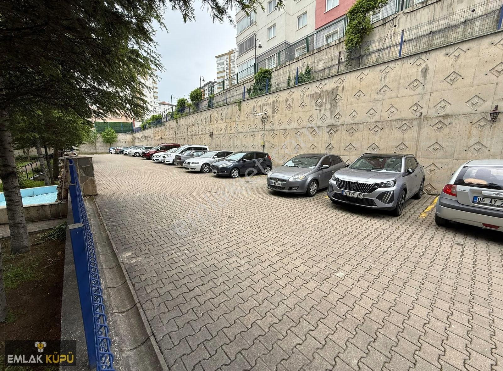 Ahimesut Mah. Merkez Sit.de Geniş Metrekarede 3+1 Kiralık Daire - Görsel 34